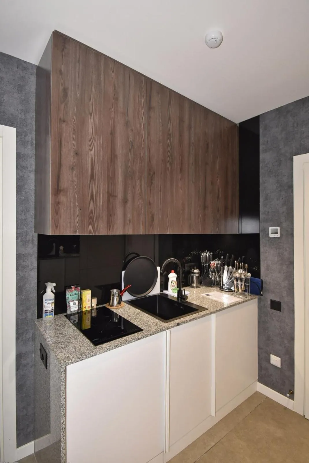 Kitchen or kitchenette in Avenue ApartHotel