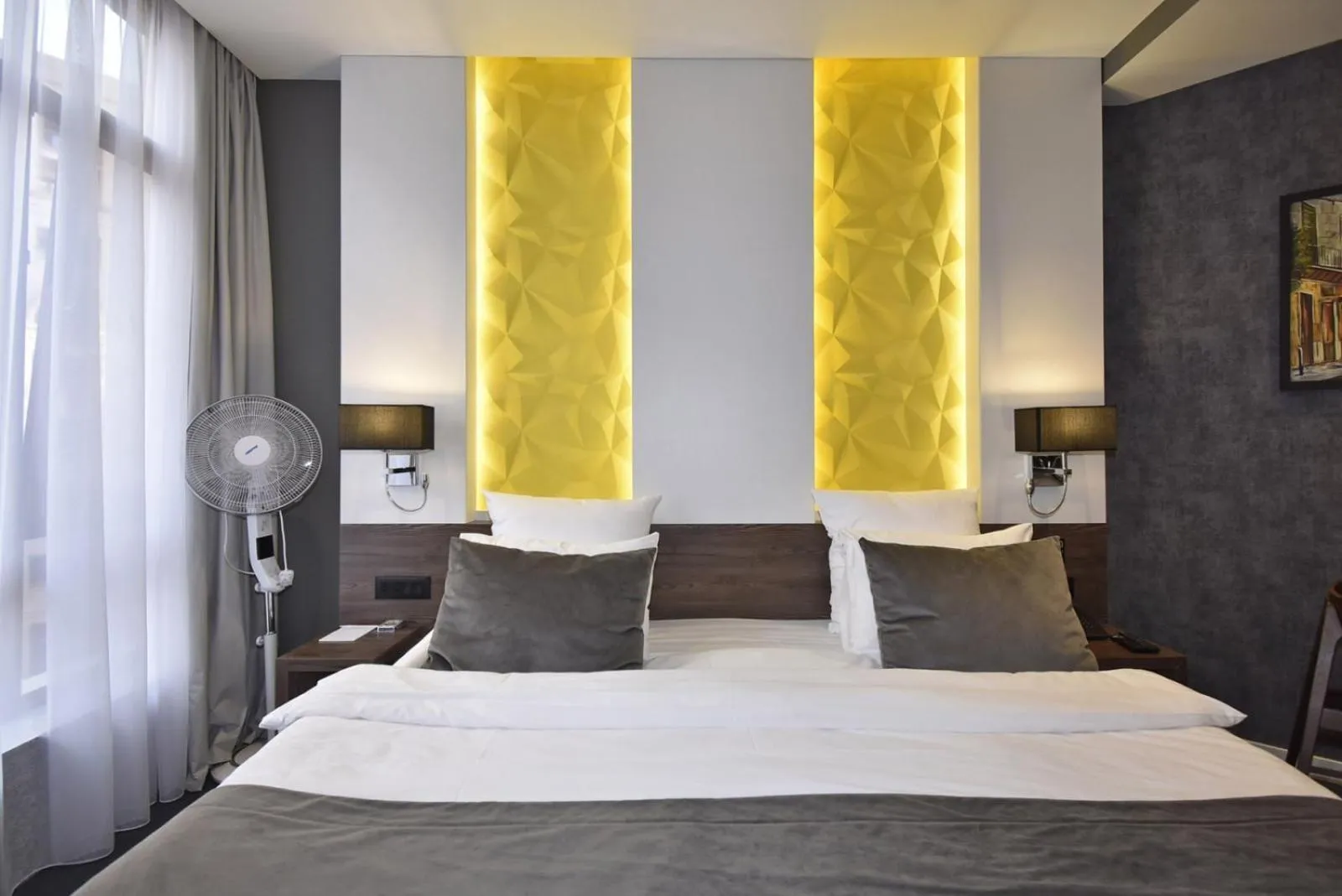 Bed in Avenue ApartHotel