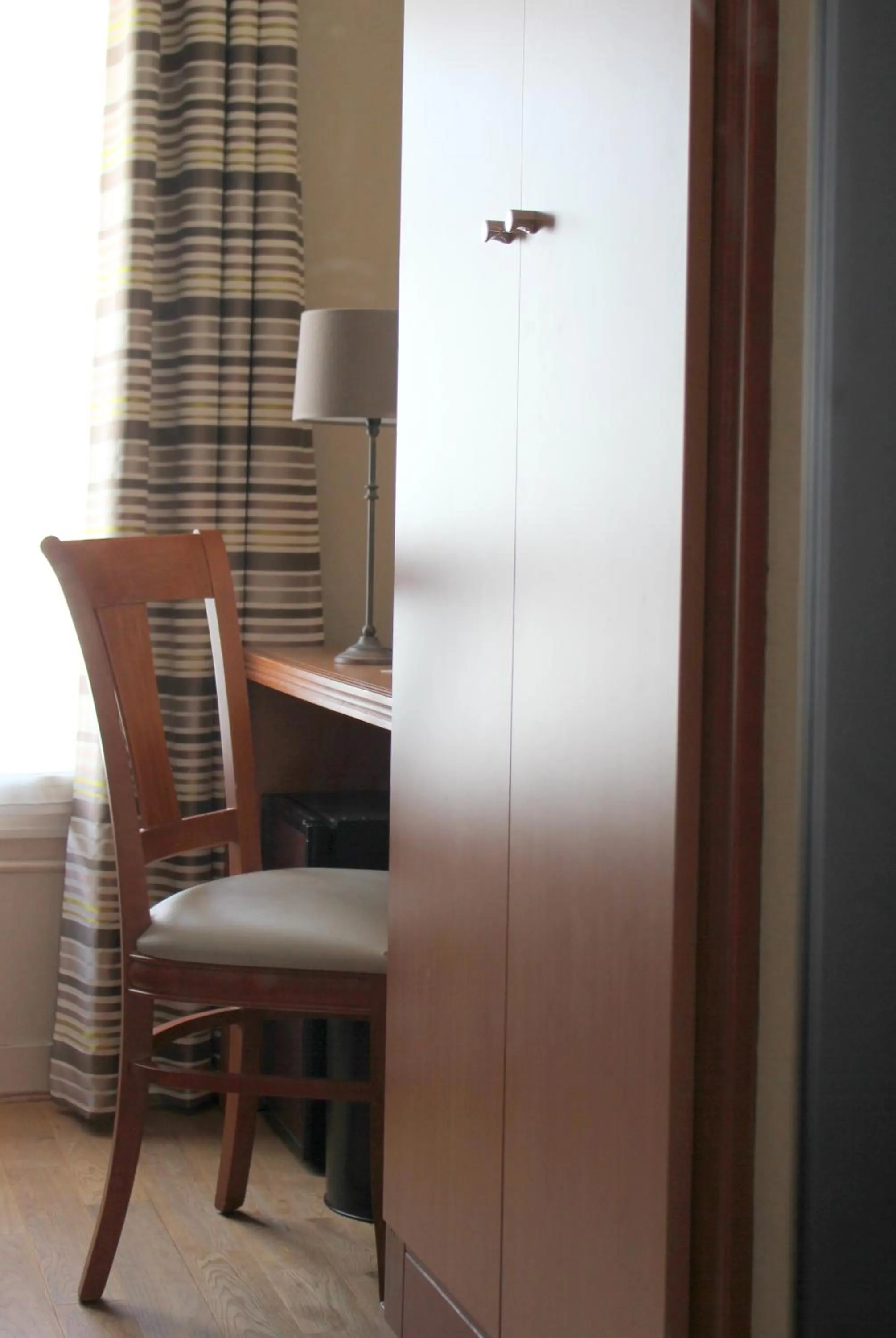 Seating area in Hôtel Le Beaugency