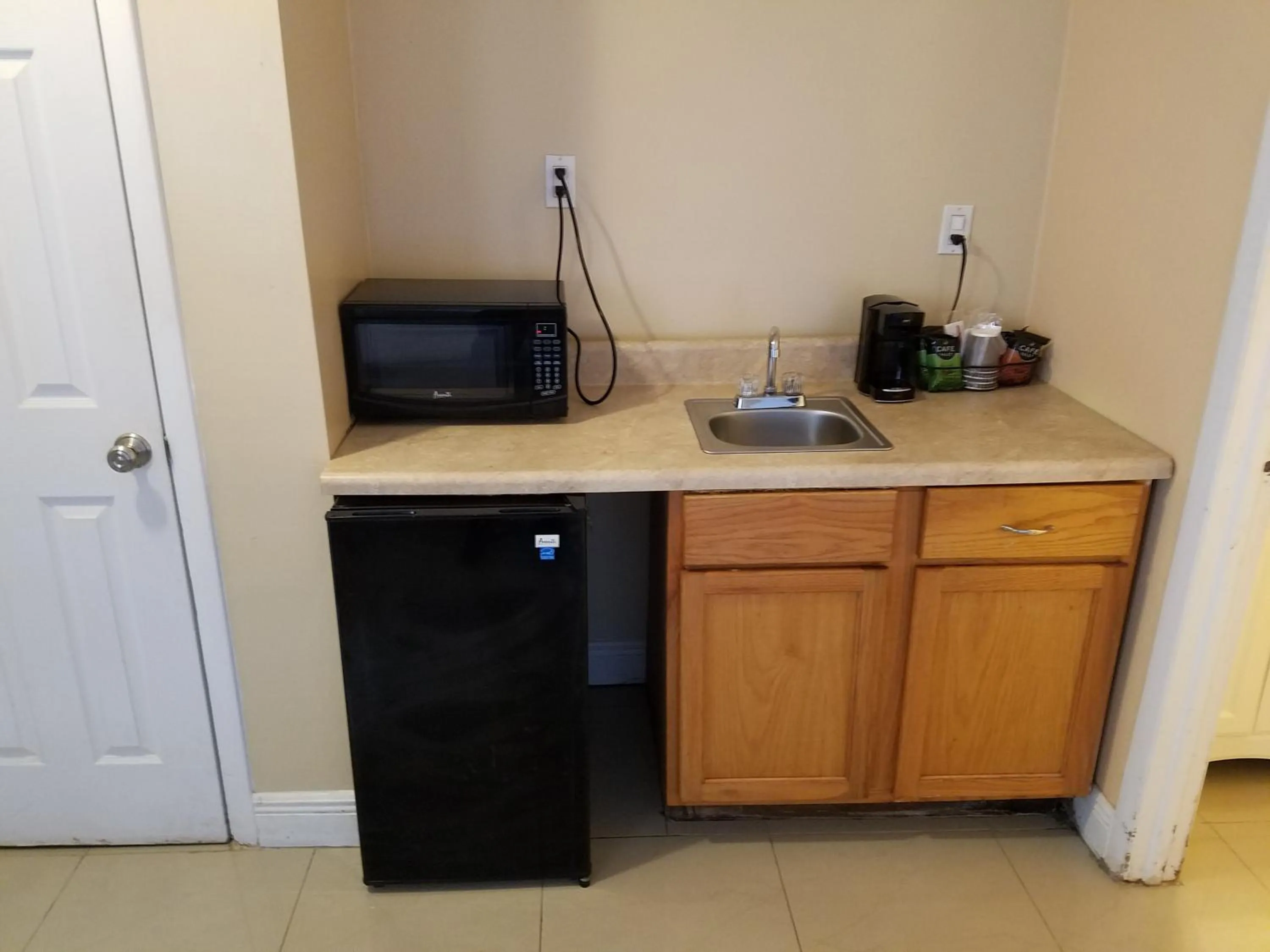 Haven Hotel - Fort Lauderdale Airport & Cruise Port