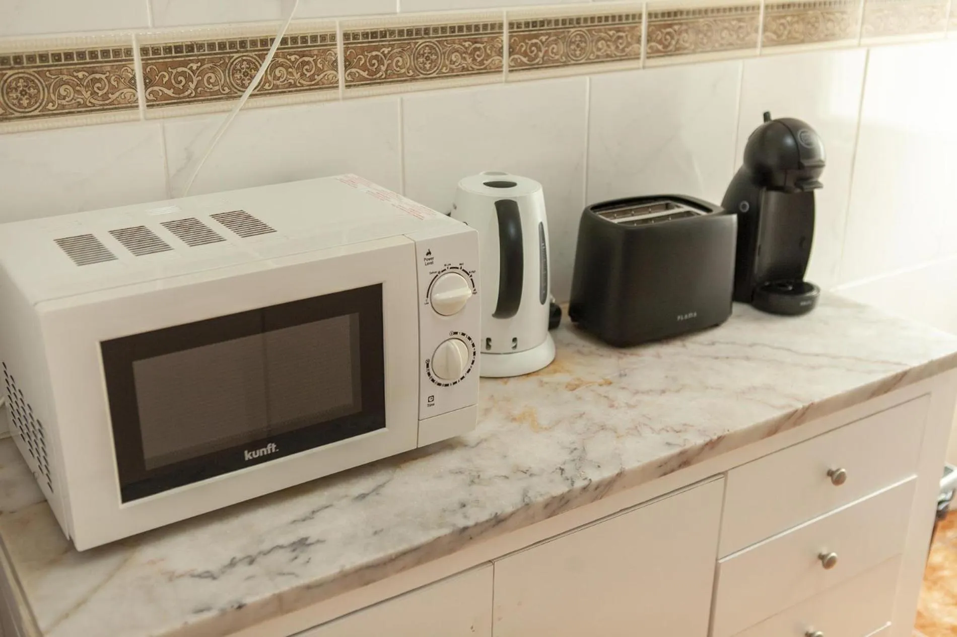 Floor plan in B22 - Rising Sun 2 Bed Flat