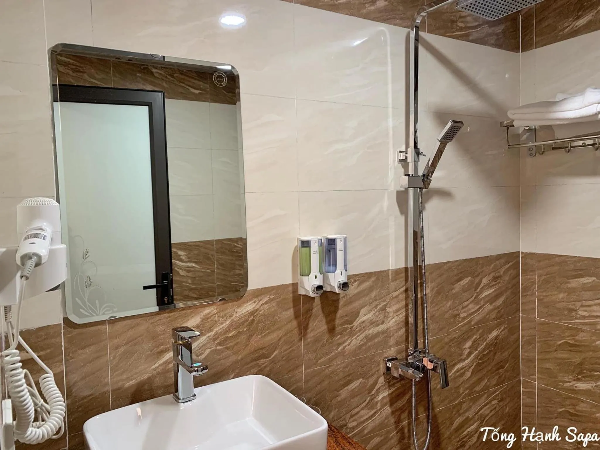 Muong Hoa View Hotel