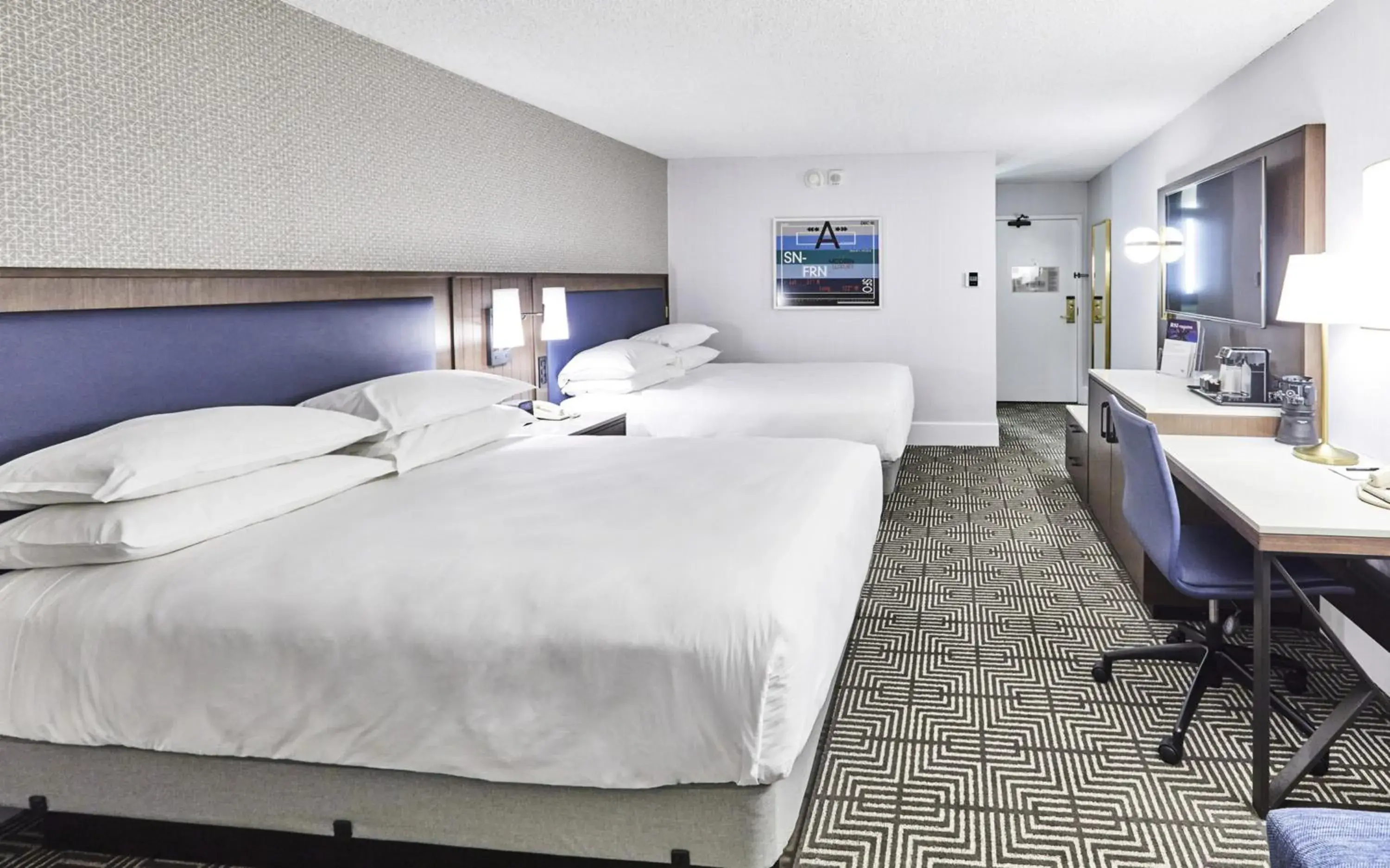 Deluxe Queen Room with Two Queen Beds in Riu Plaza Fisherman's Wharf Deluxe Queen Room with Two Queen Beds in Riu Plaza Fisherman's Wharf