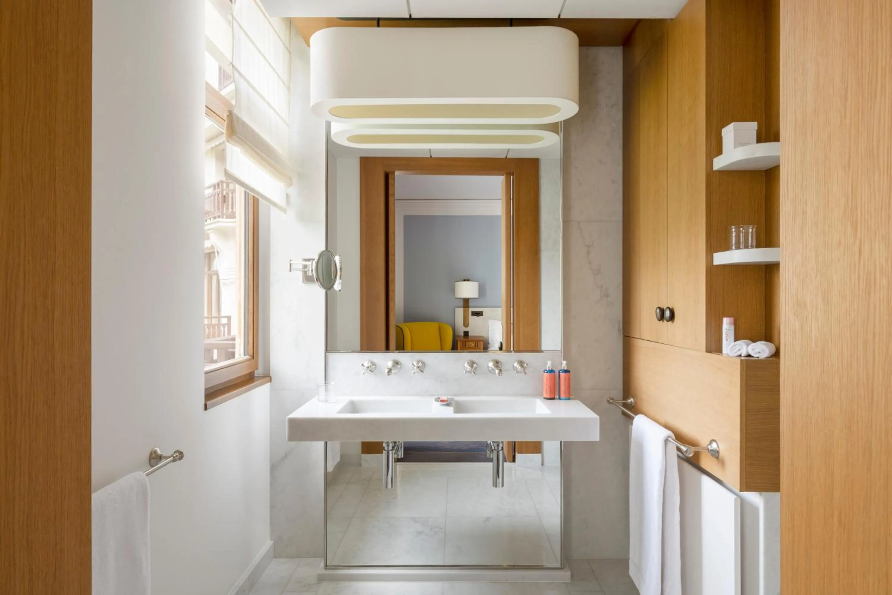 Bathroom in Hôtel Royal