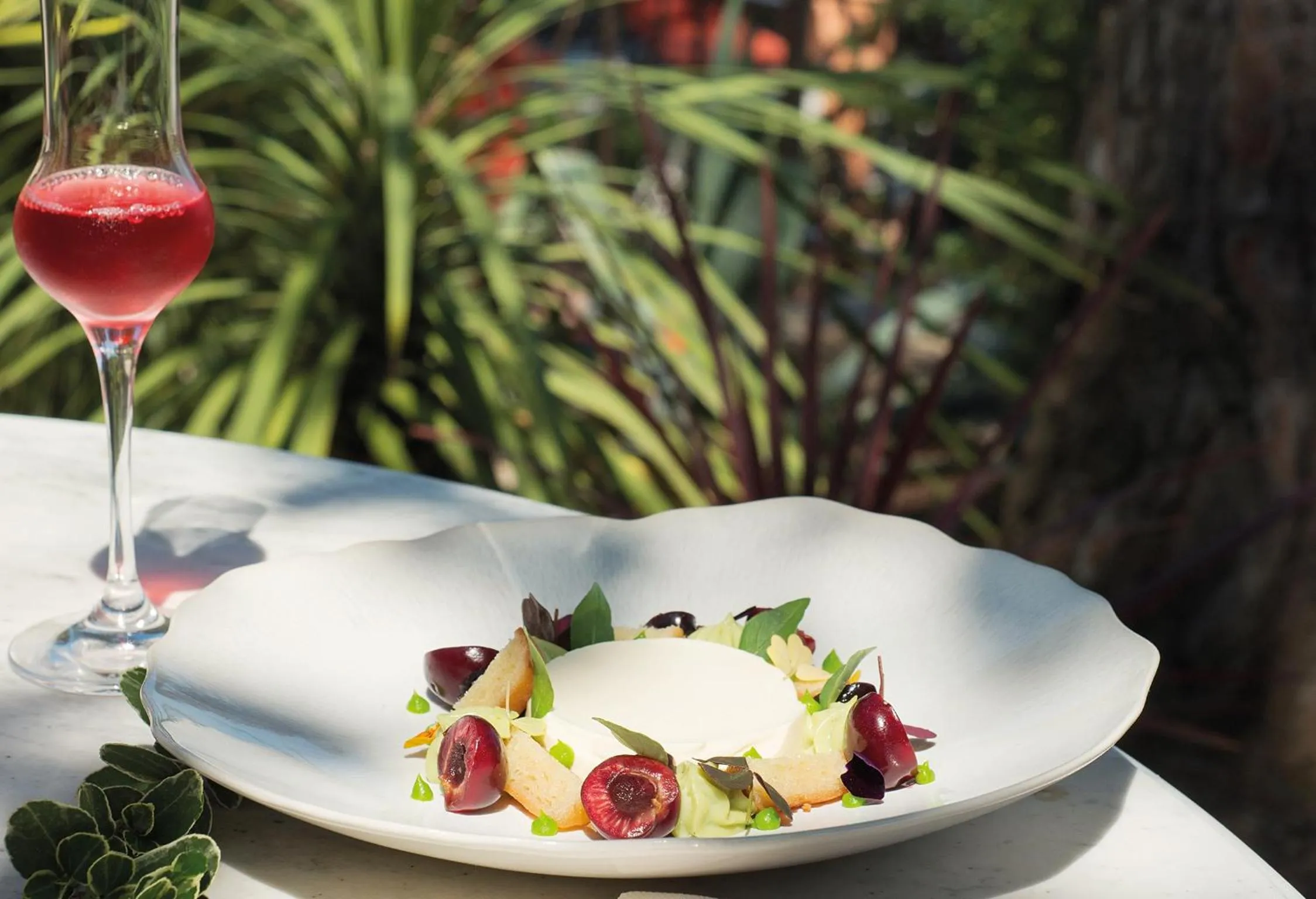 Food and drinks in Hôtel Villa Marie Saint Tropez