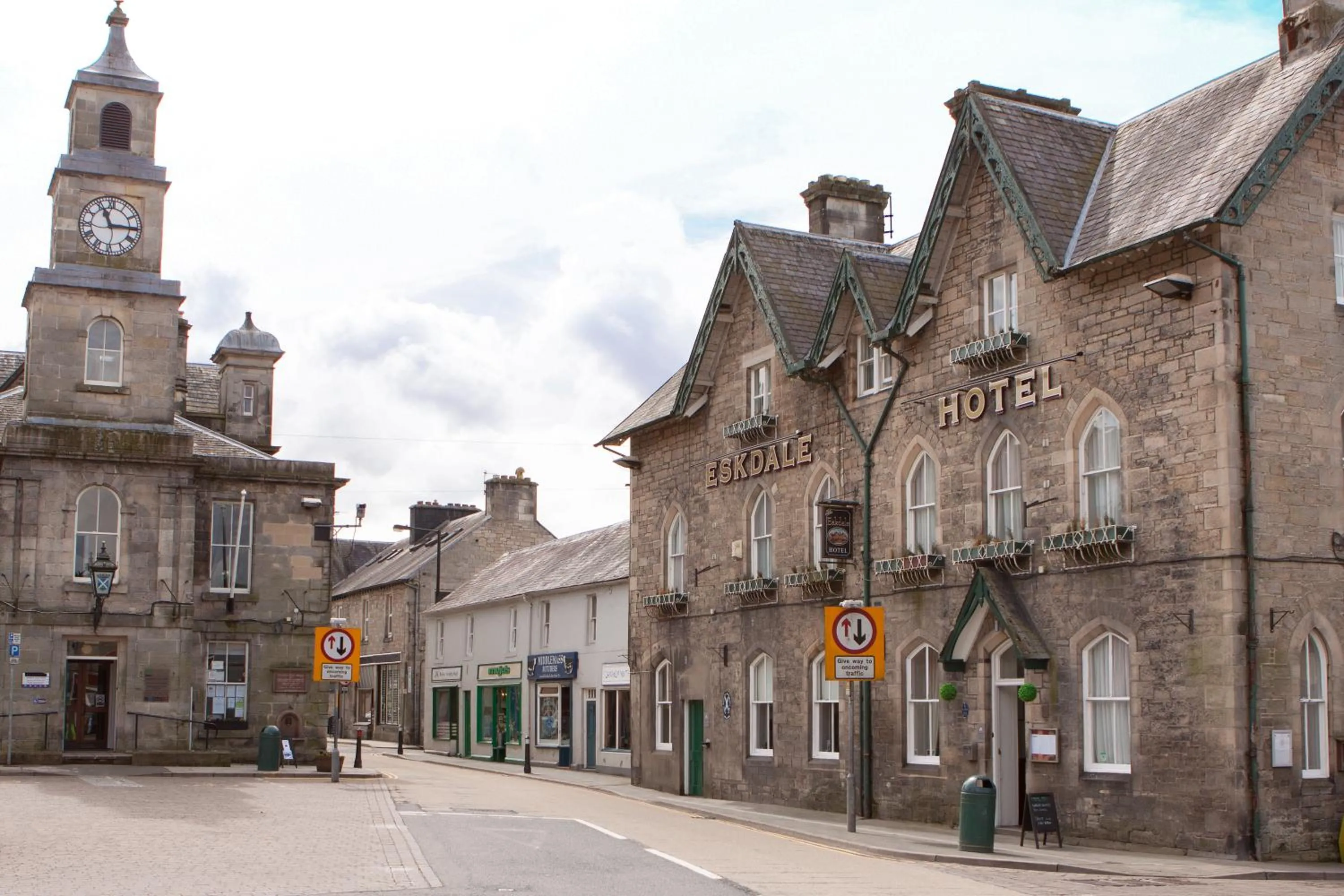 Facade/entrance in Eskdale Hotel