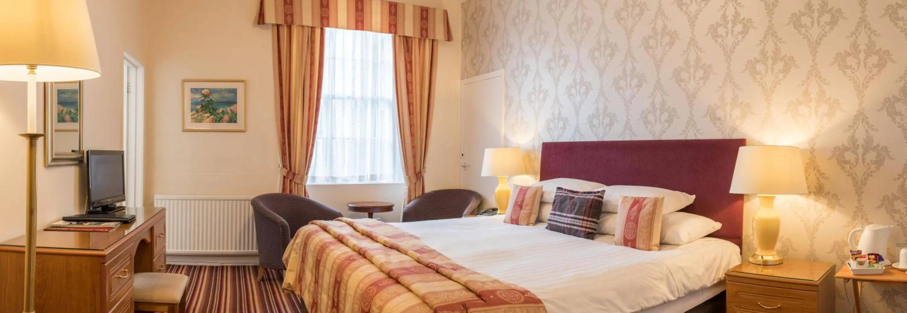 Bedroom, Bed in Eskdale Hotel