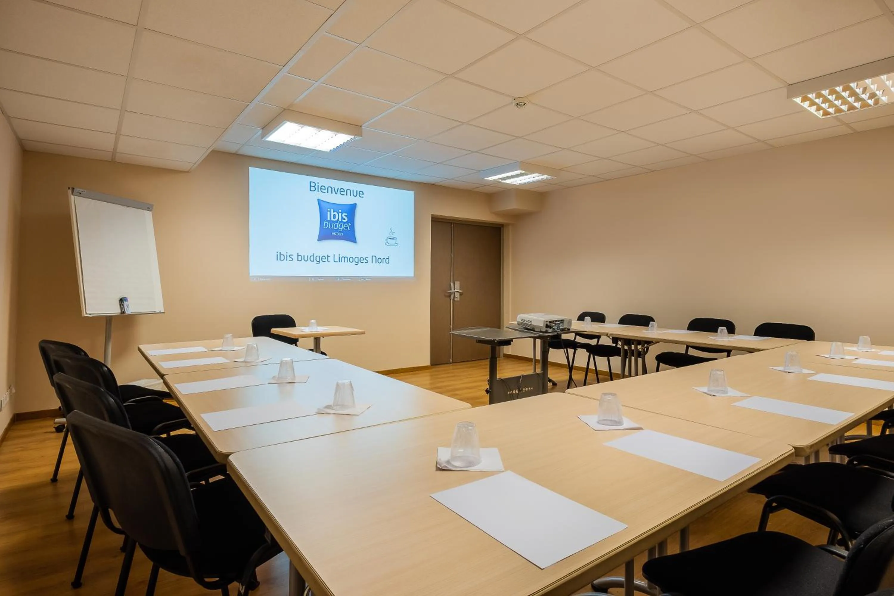 Meeting/conference room in Ibis Budget Limoges Nord
