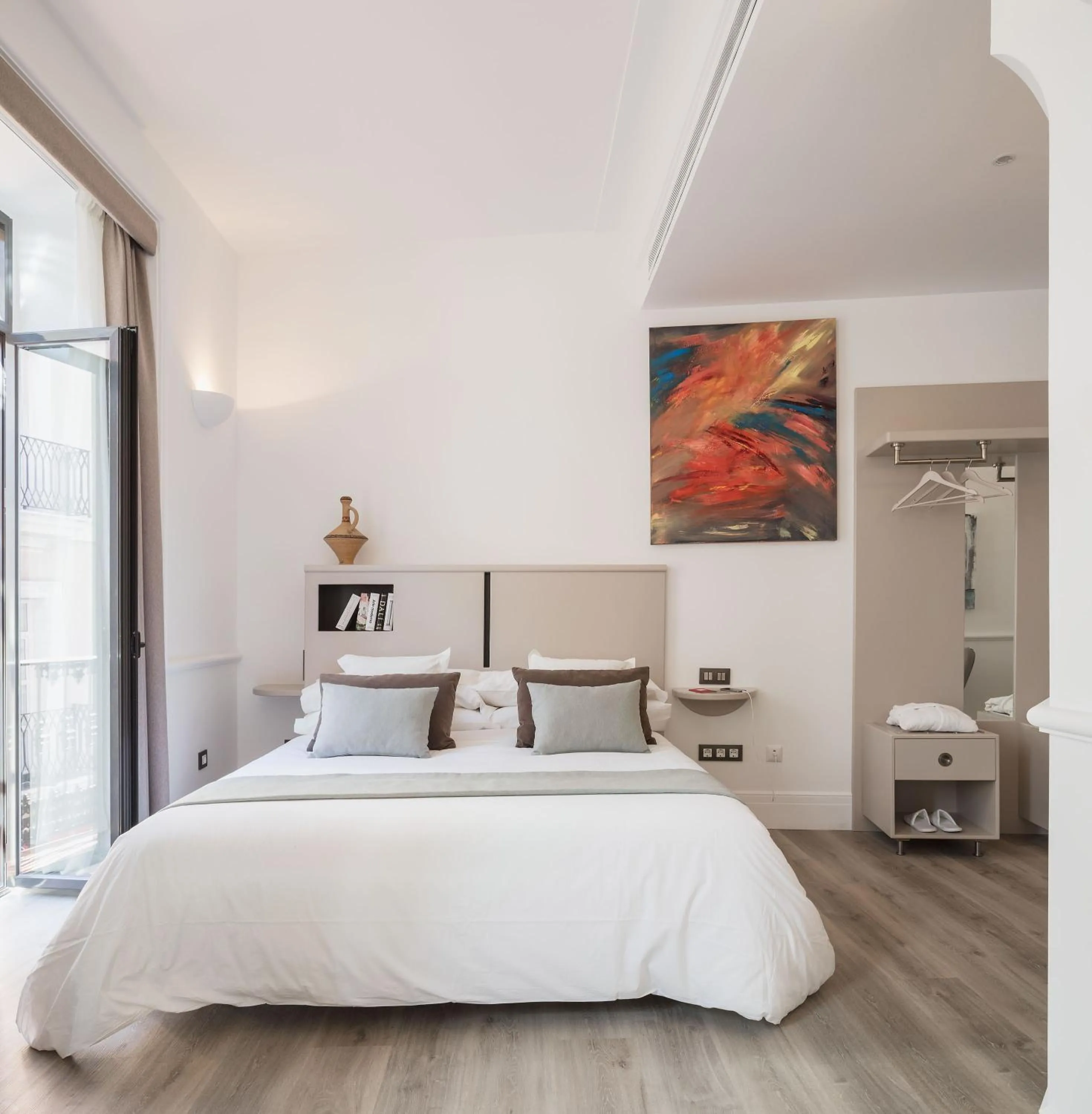 Bed in Puerta Catedral Holiday Suites