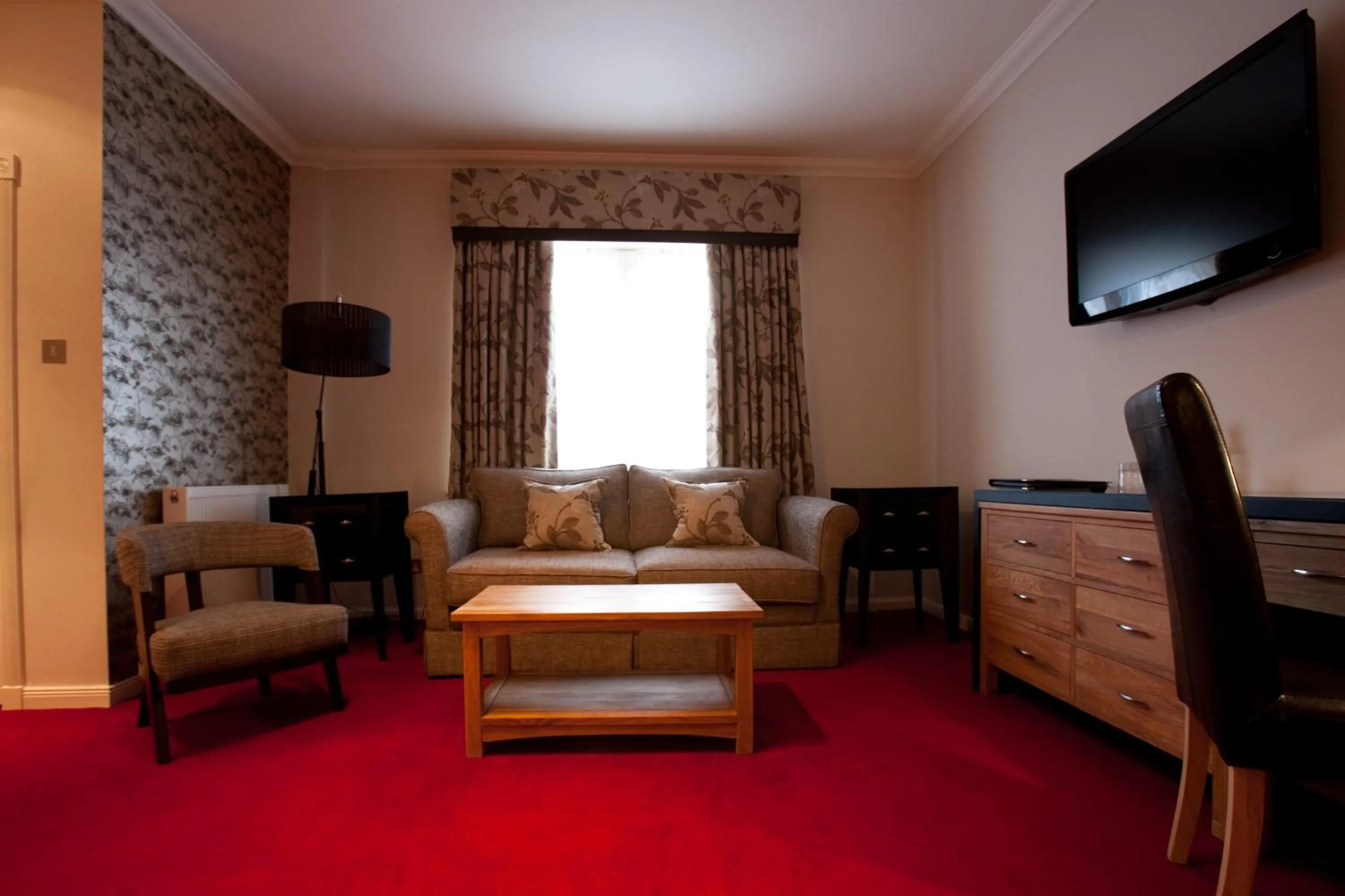 Day, Bed in The Townhouse Hotel