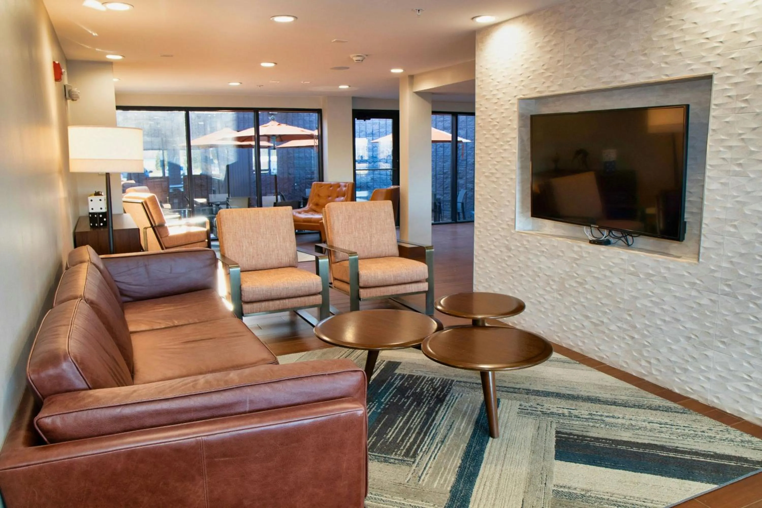 Lobby or reception in Four Points by Sheraton Allentown Lehigh Valley