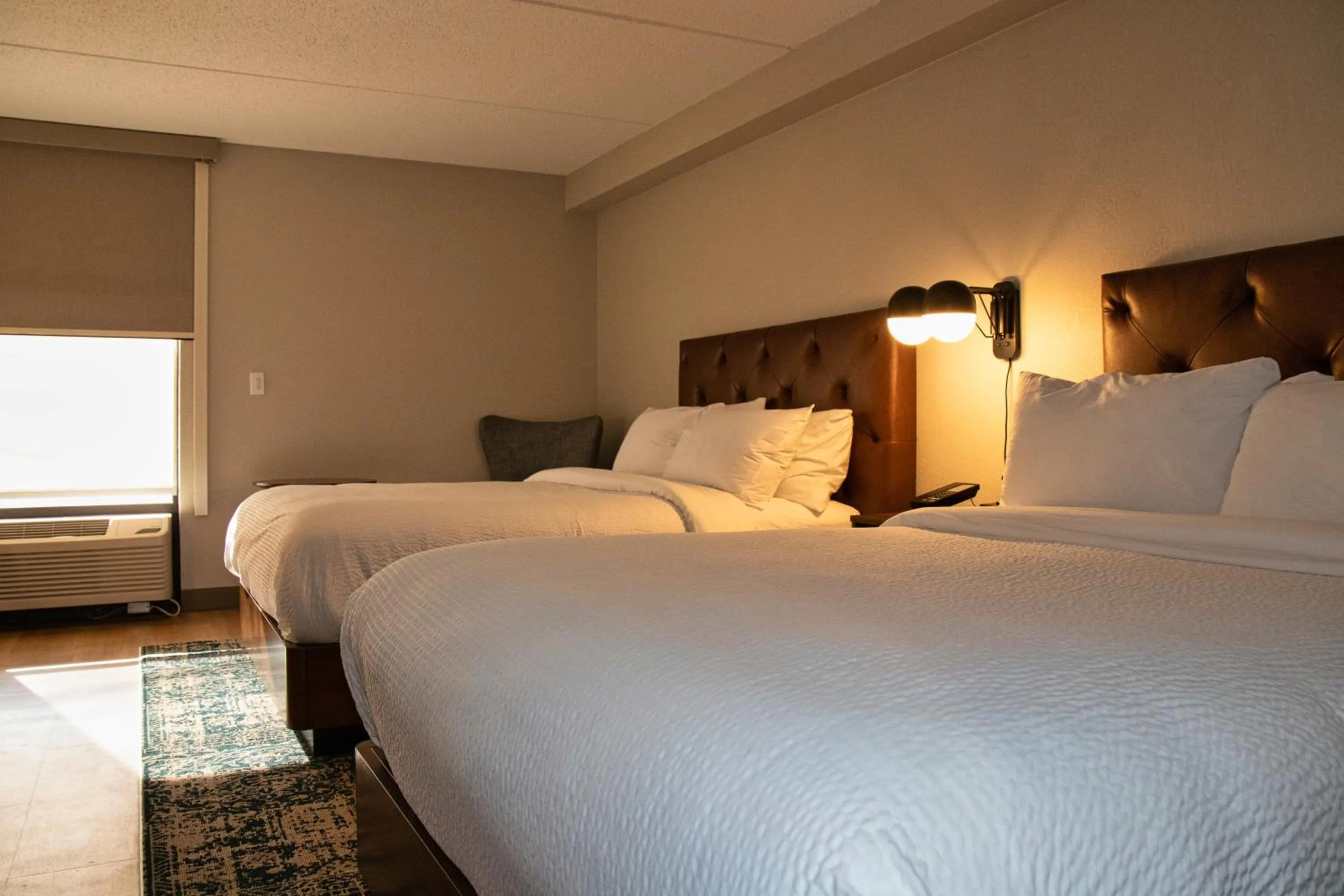 Bed in Four Points by Sheraton Allentown Lehigh Valley