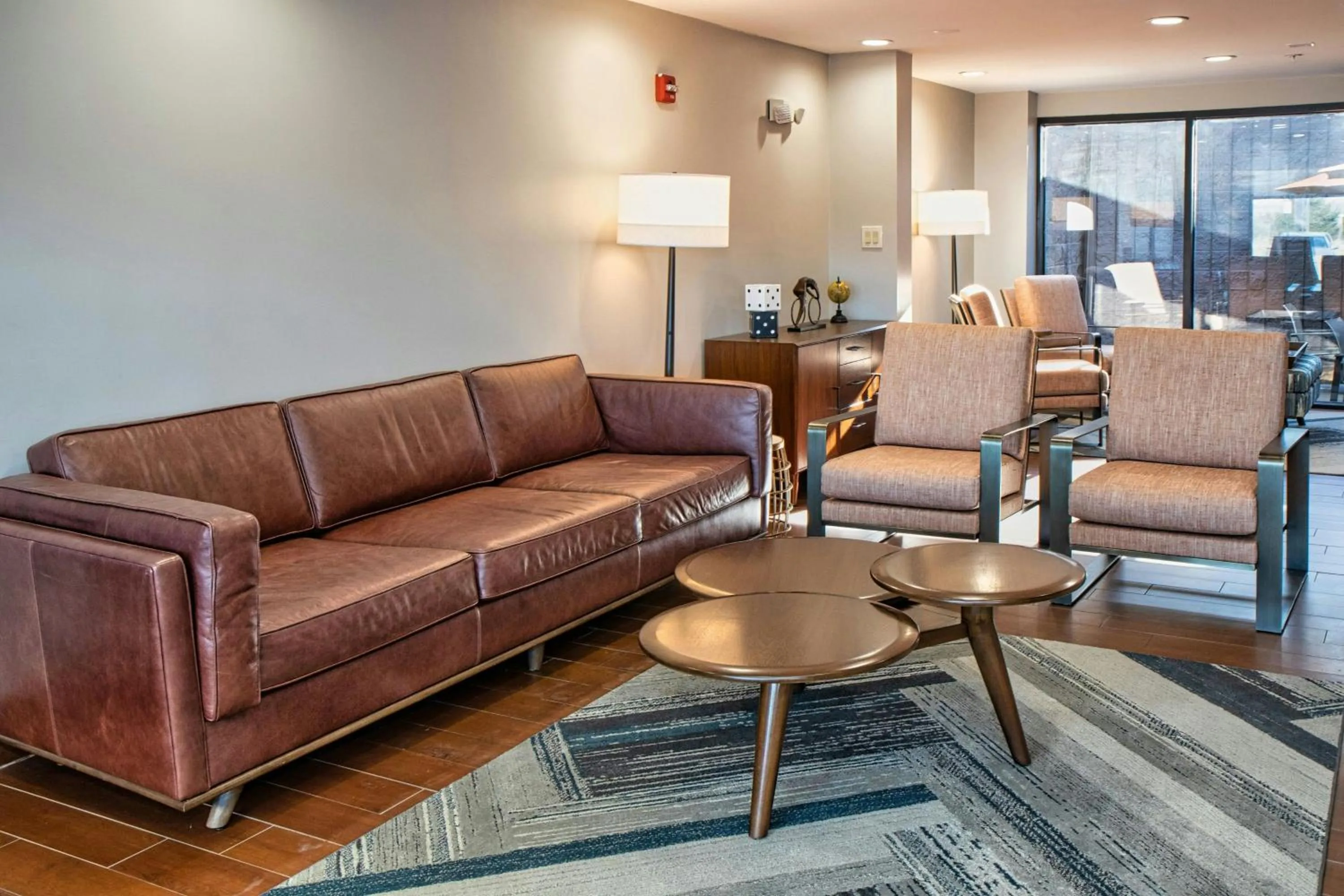 Lobby or reception in Four Points by Sheraton Allentown Lehigh Valley