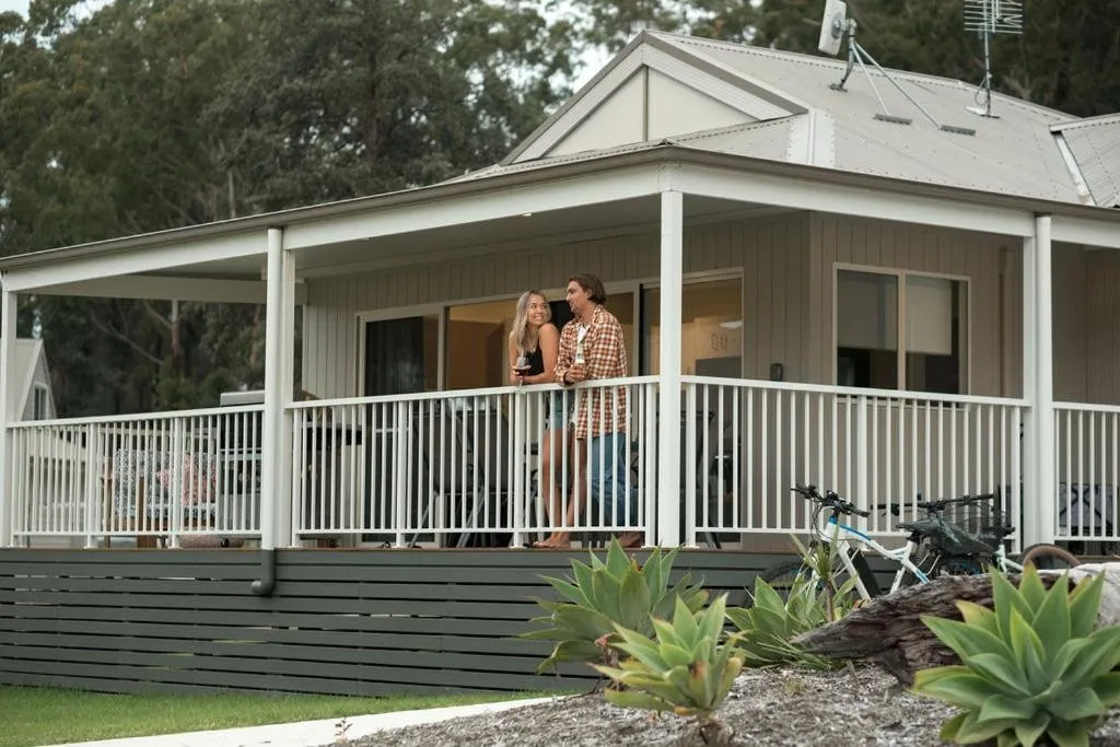 The Leaning Oak Holiday Lifestyles - Lake Conjola