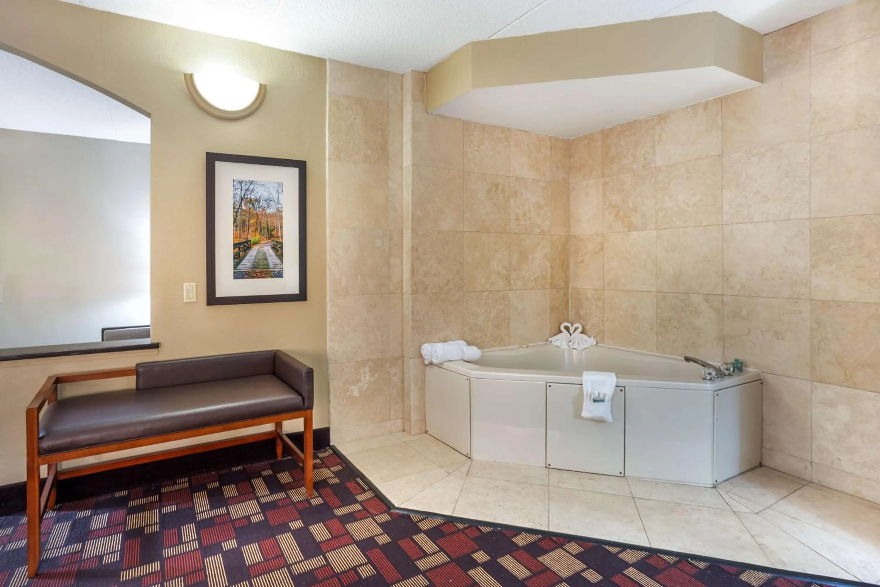 Bedroom in Best Western Grantville Hershey