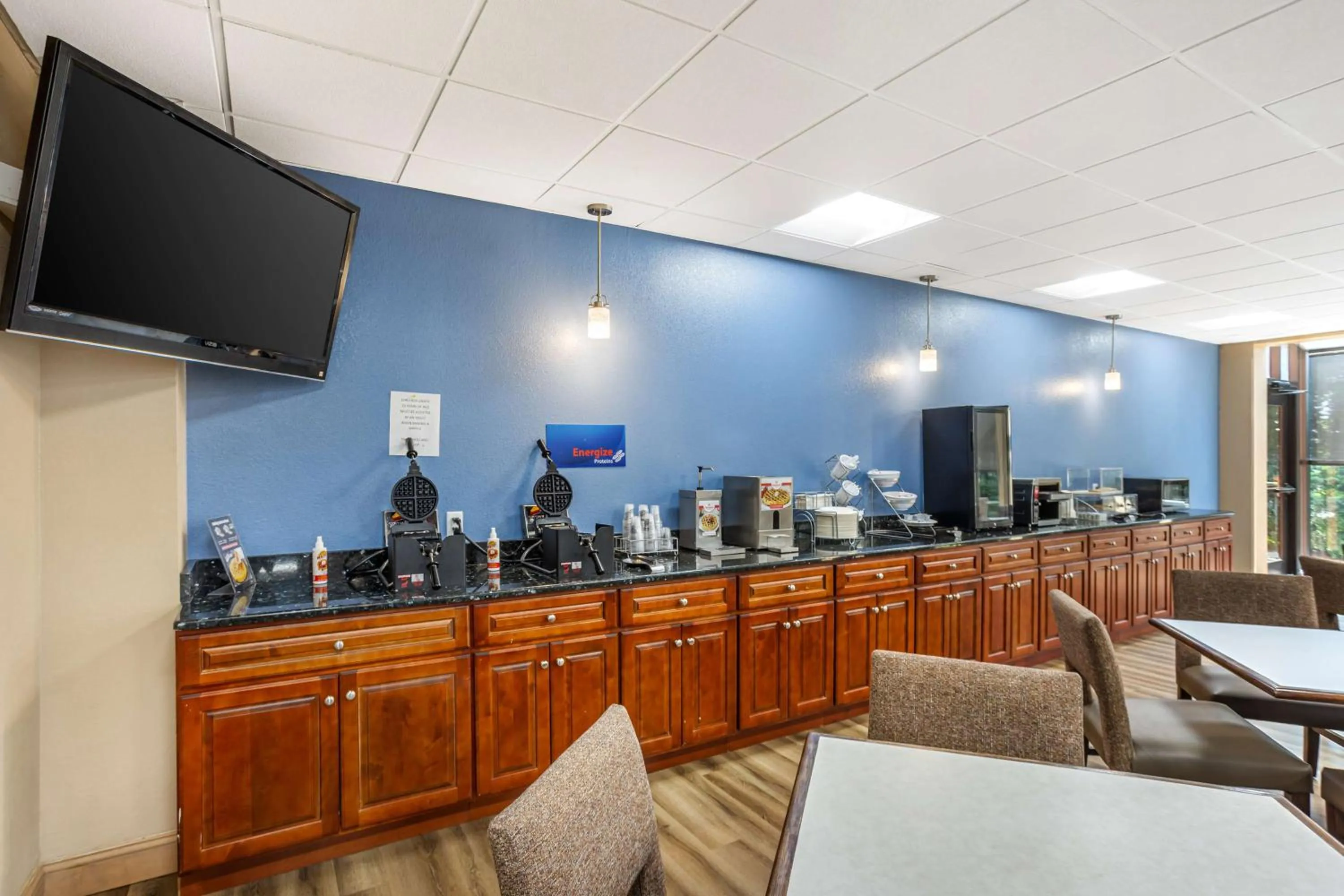 Breakfast in Best Western Grantville Hershey