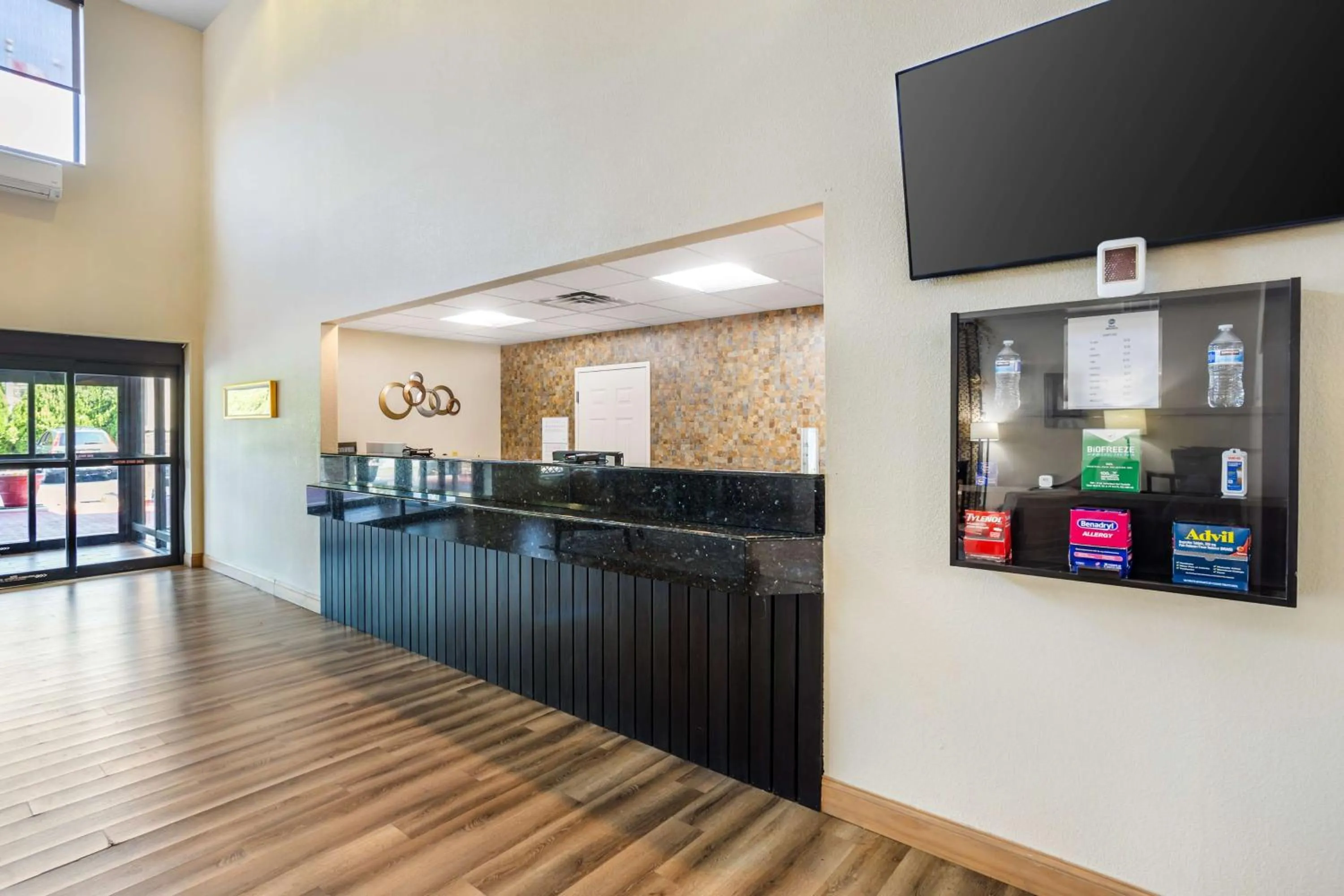 Lobby or reception in Best Western Grantville Hershey