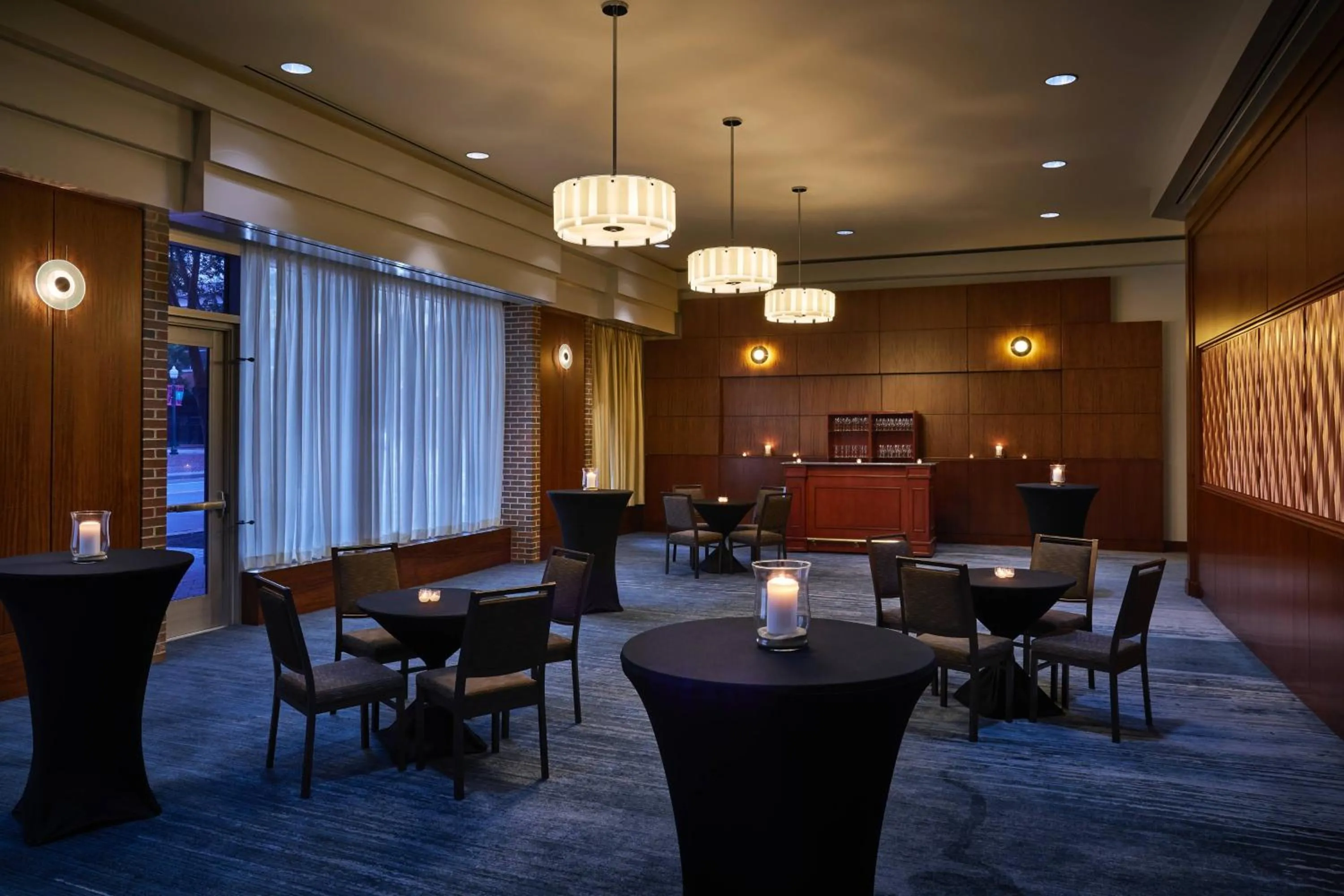 Lobby or reception in The Westin Virginia Beach Town Center