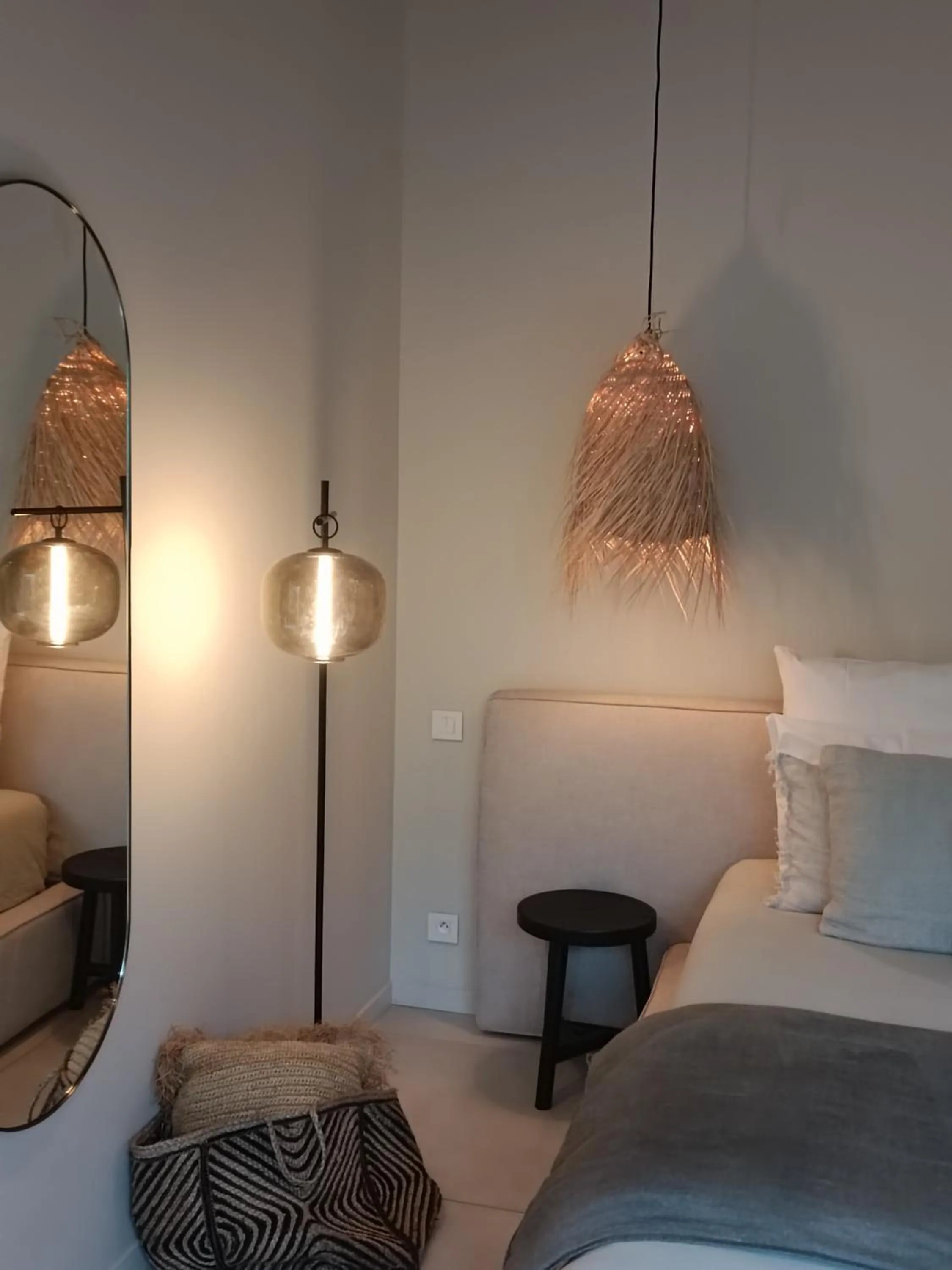 Bed in Hôtel Les Suites Du Maquis