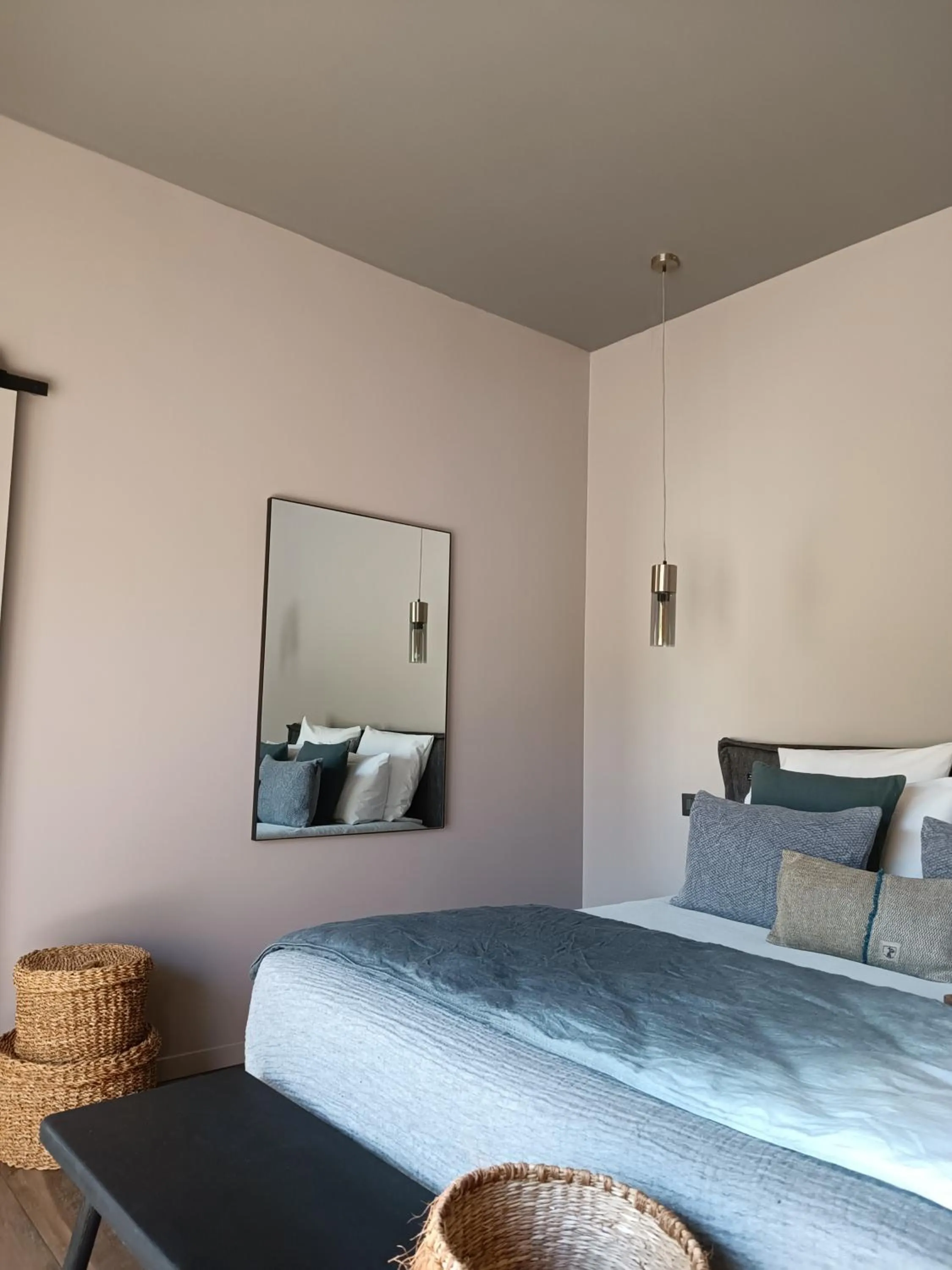 Bed in Hôtel Les Suites Du Maquis