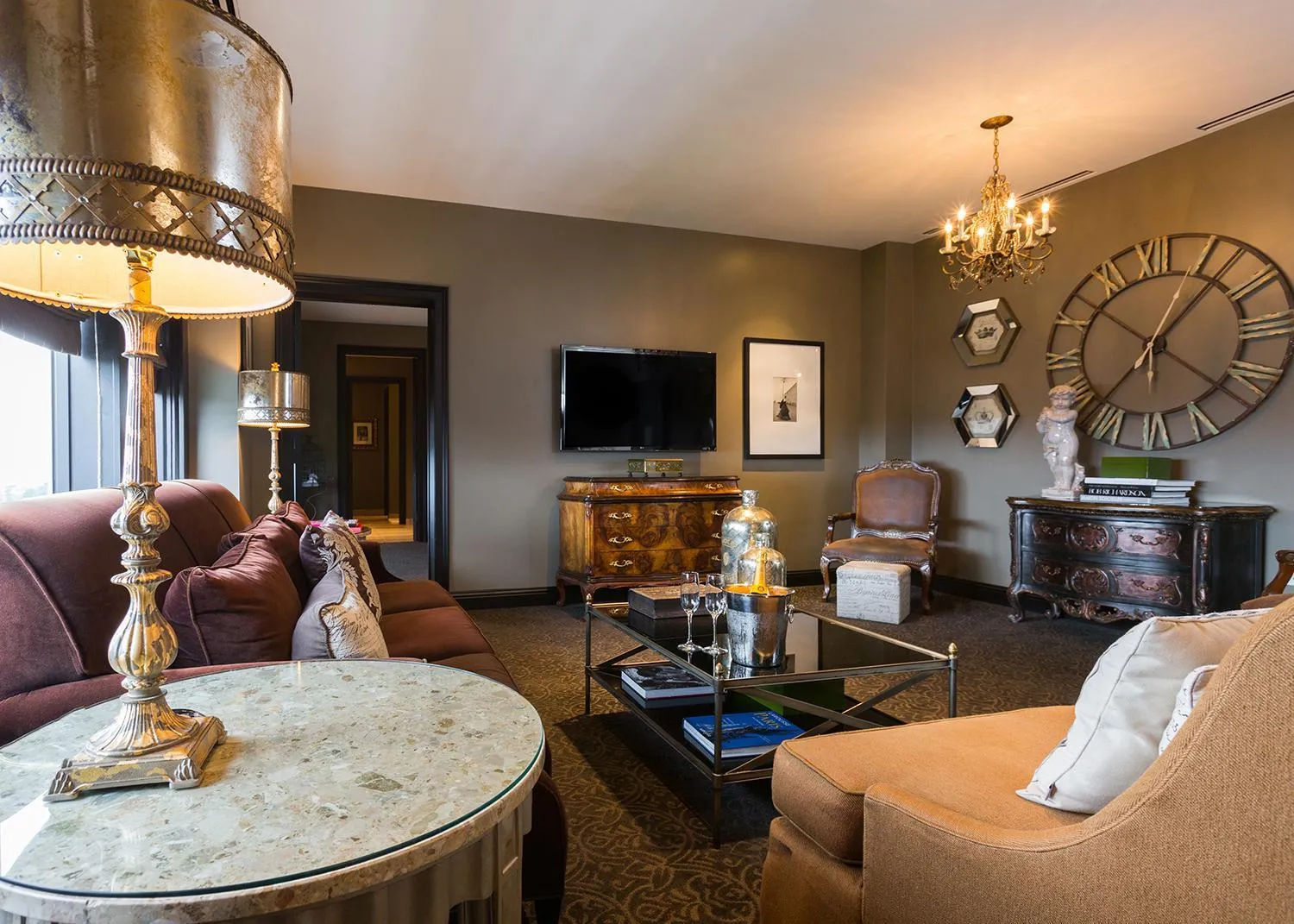 Decorative detail in Hotel Zaza Houston Museum District