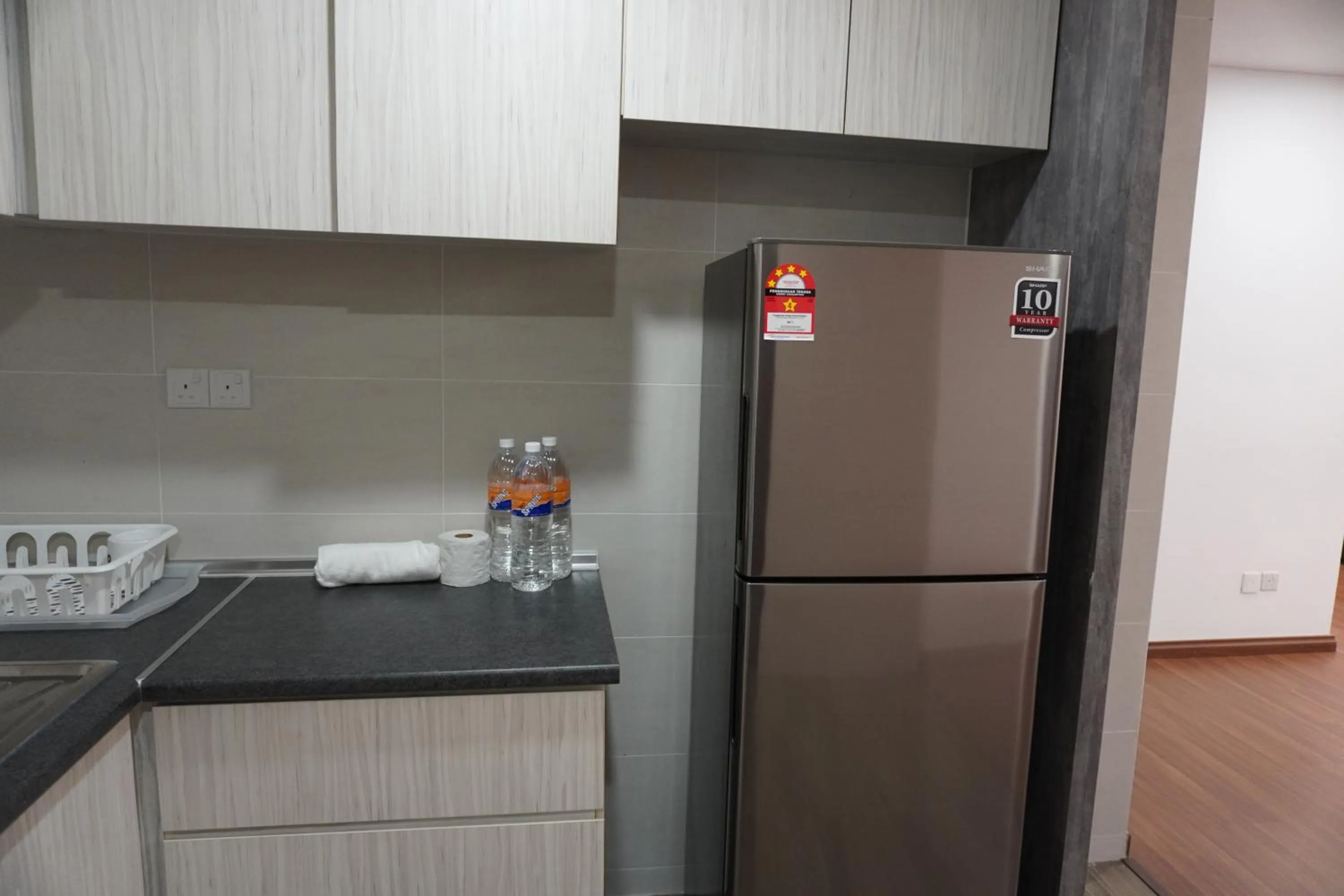 Kitchen or kitchenette in Luco Apartments @ Viva City Megamall