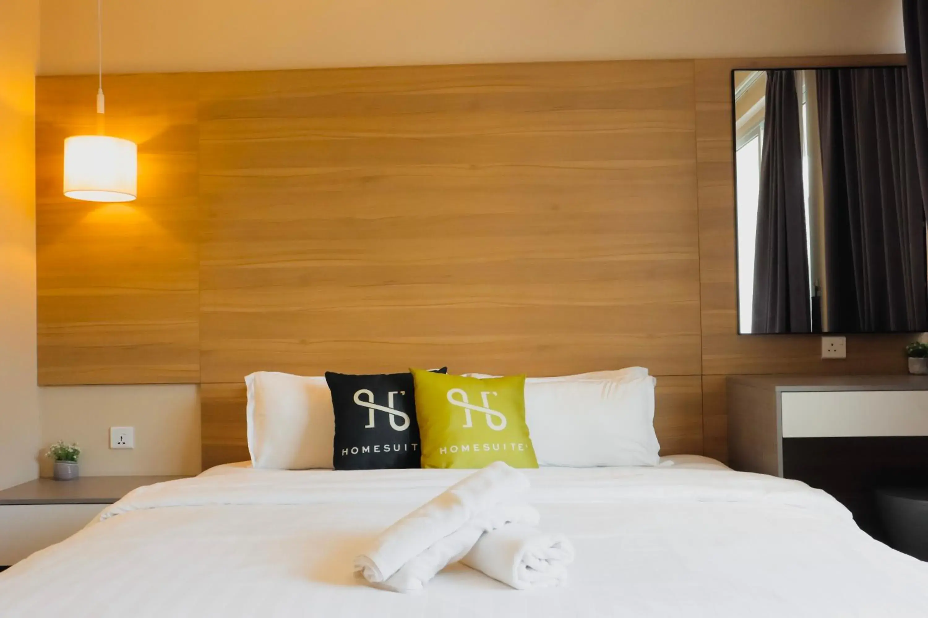 Deluxe King Studio in Homesuite' Home at Aeropod SOVO Deluxe King Studio in Homesuite' Home at Aeropod SOVO