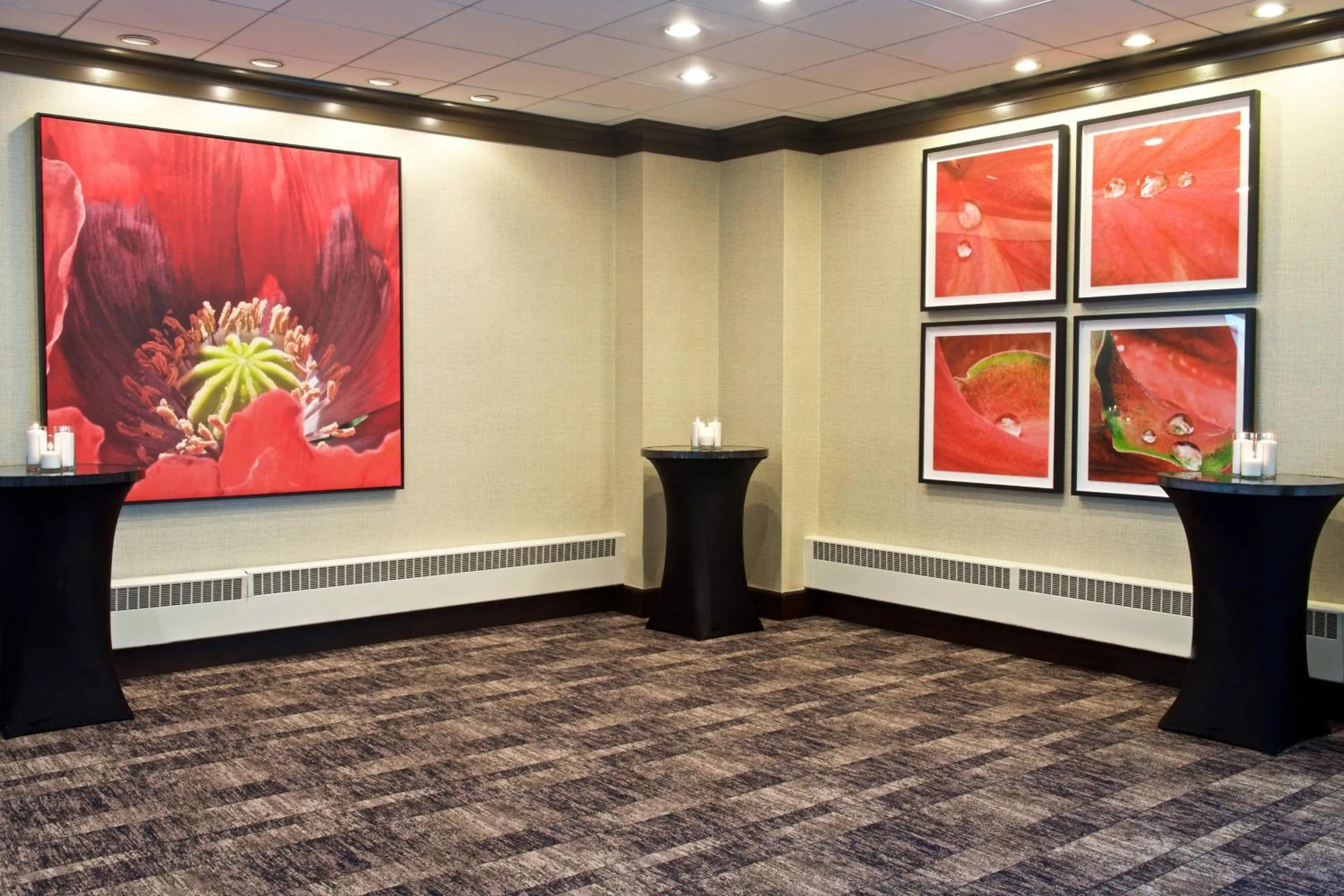 Lobby or reception in The Westin Princeton at Forrestal Village
