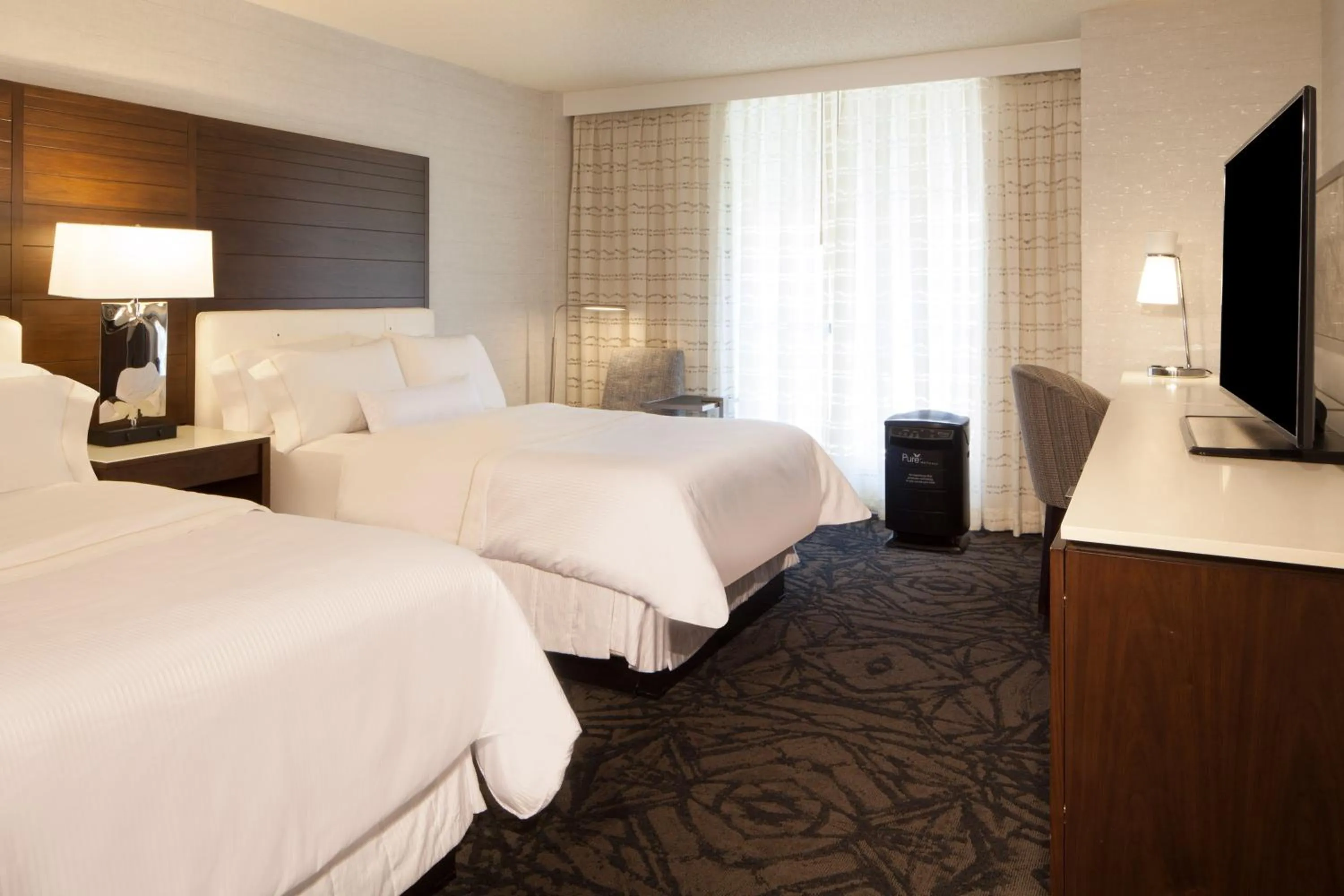 Photo of the whole room, Bed in The Westin Princeton at Forrestal Village