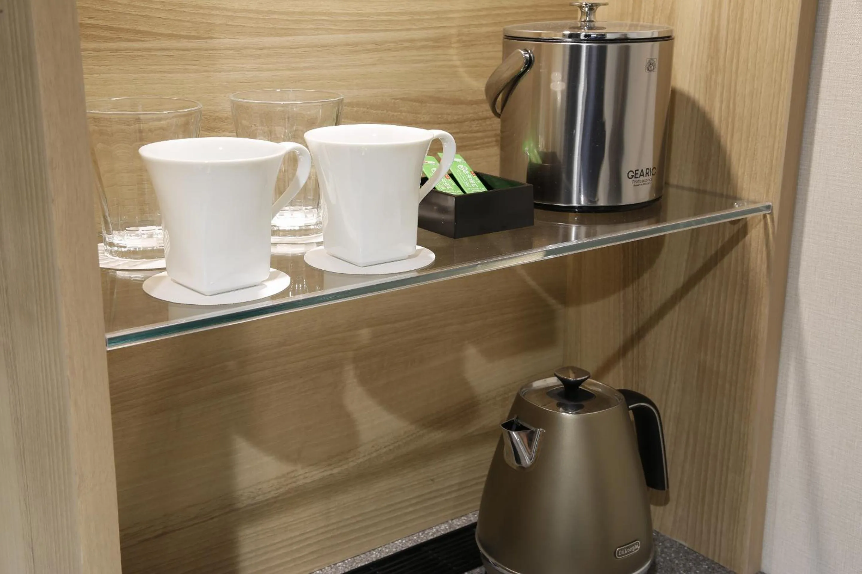 Coffee/tea facilities in Hotel Keihan Sendai