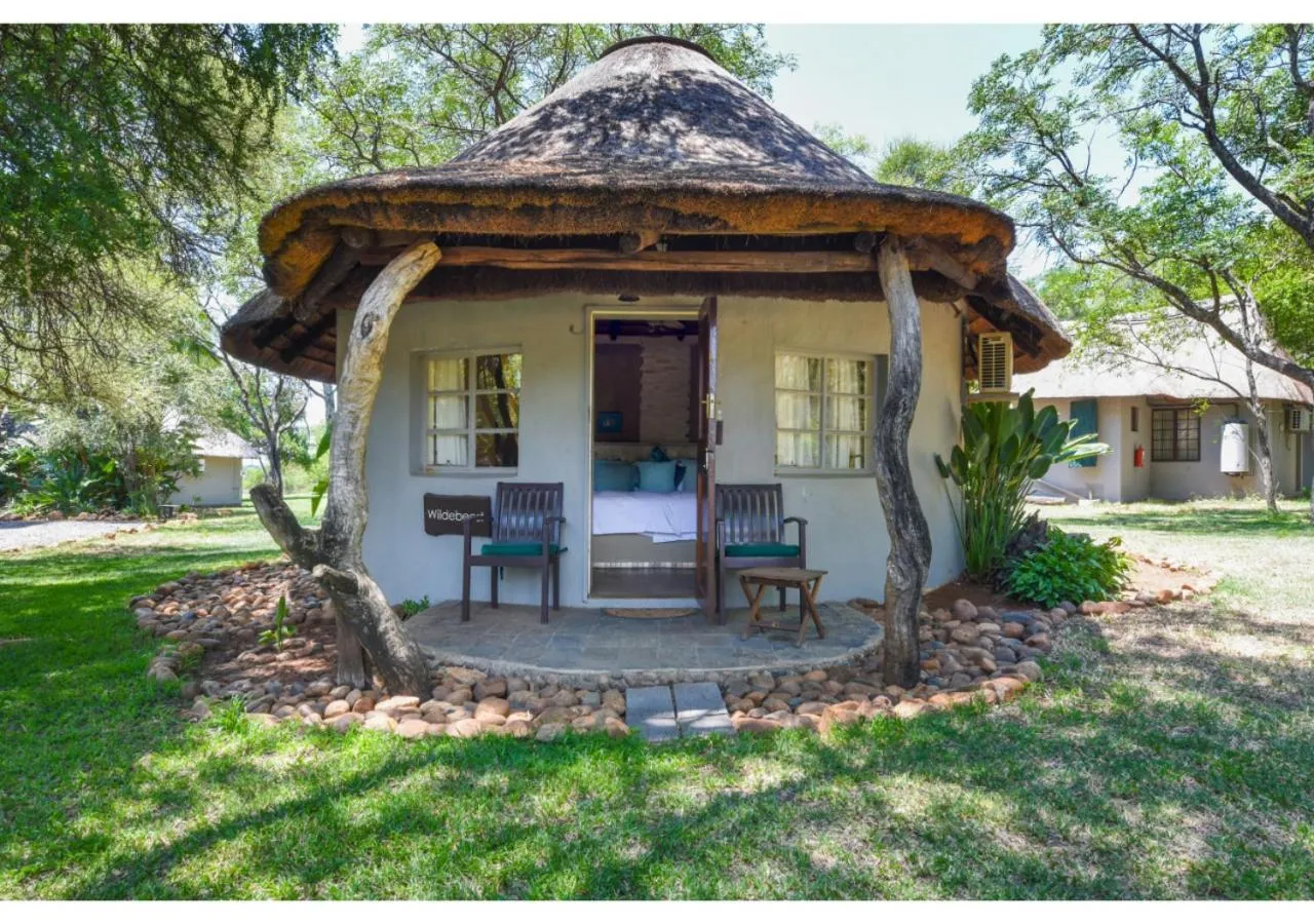 Facade/entrance in Mziki Safari Lodge