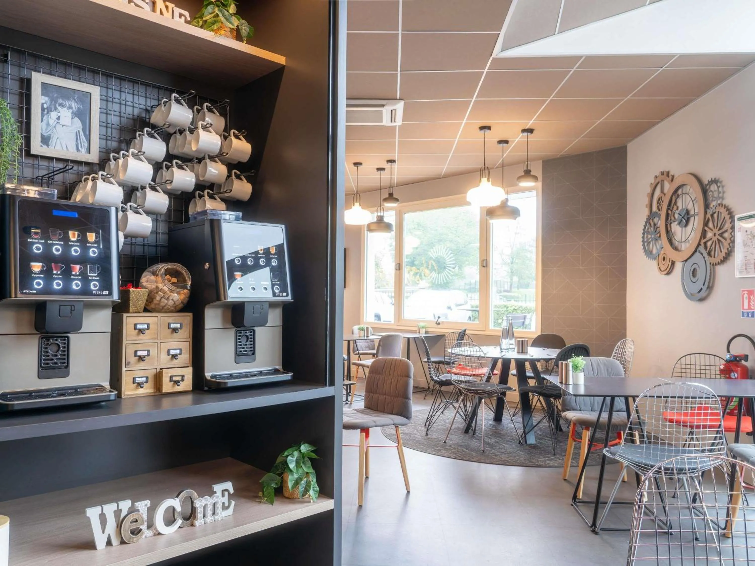 Breakfast in ibis Compiegne