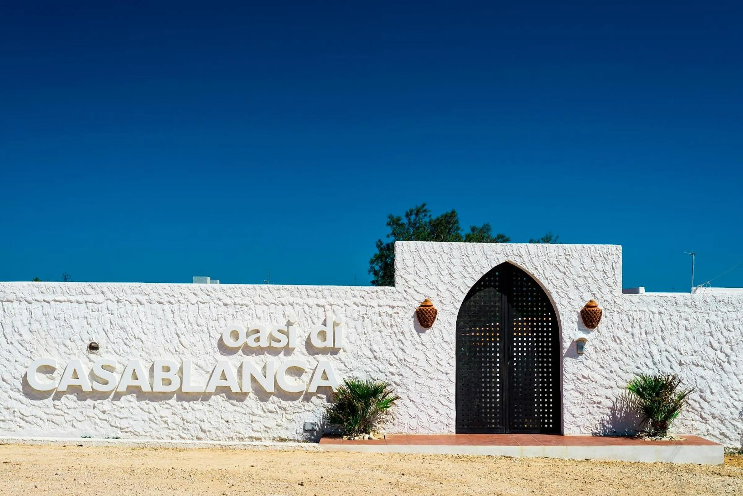 Facade/entrance in Oasi Di Casablanca