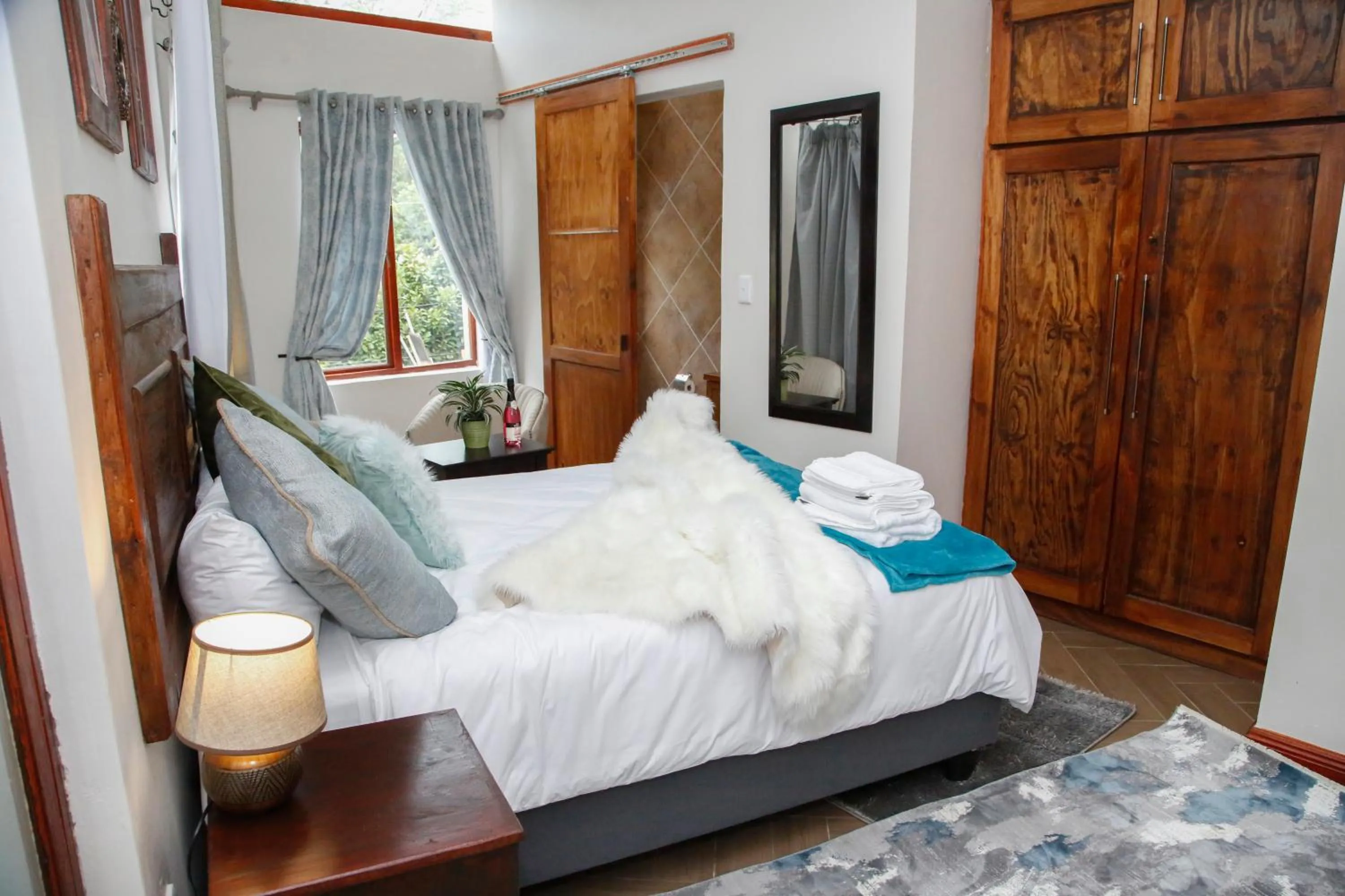 Bed in Travetel OR Tambo Airport