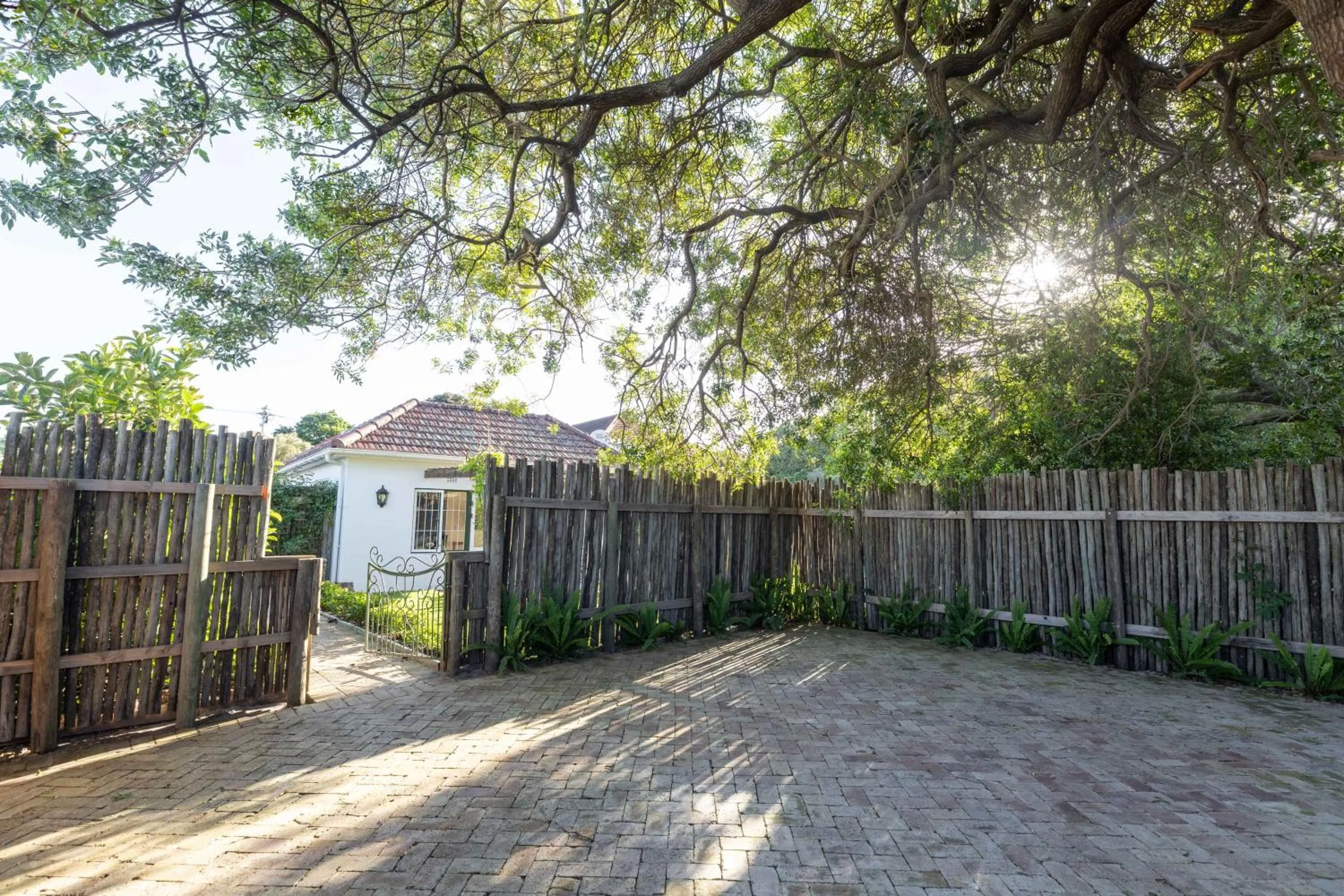 Property building in Villa Puccini