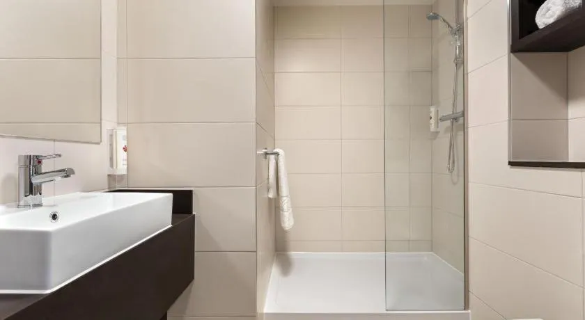 Ramada by Wyndham Leeds East