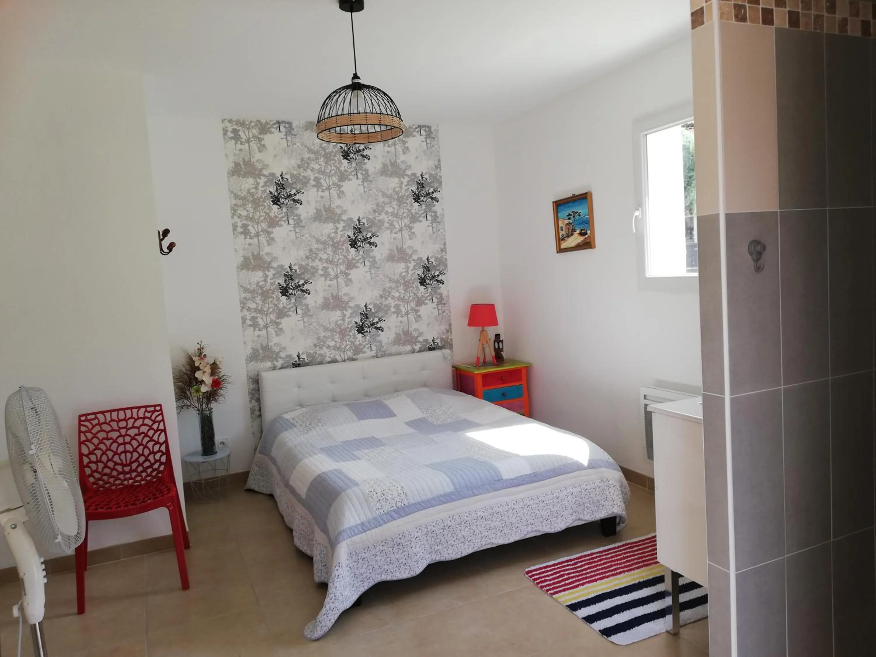 Bed in Chambre d'hôtes en provence avec Jacuzzi