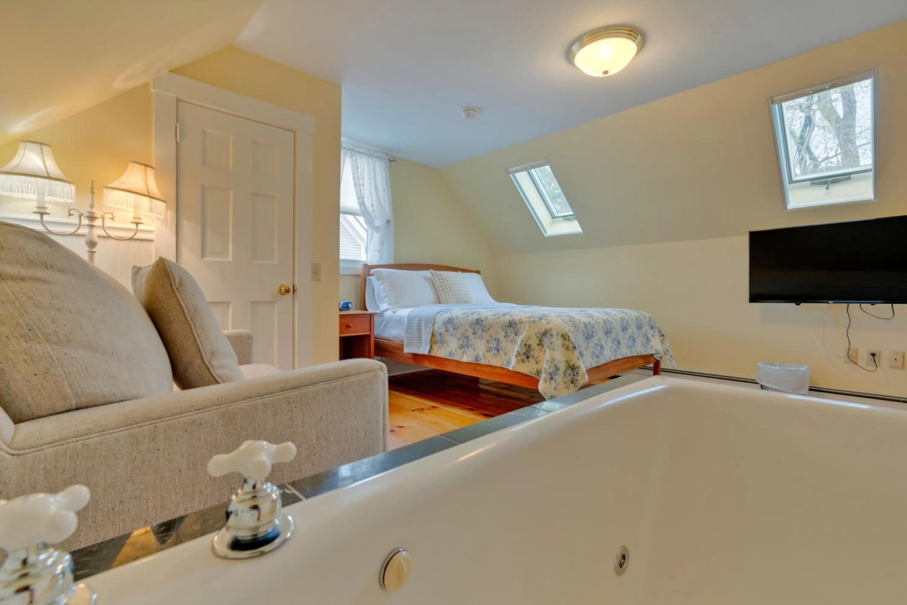 Bedroom, Bed in James Place Inn Bed and Breakfast