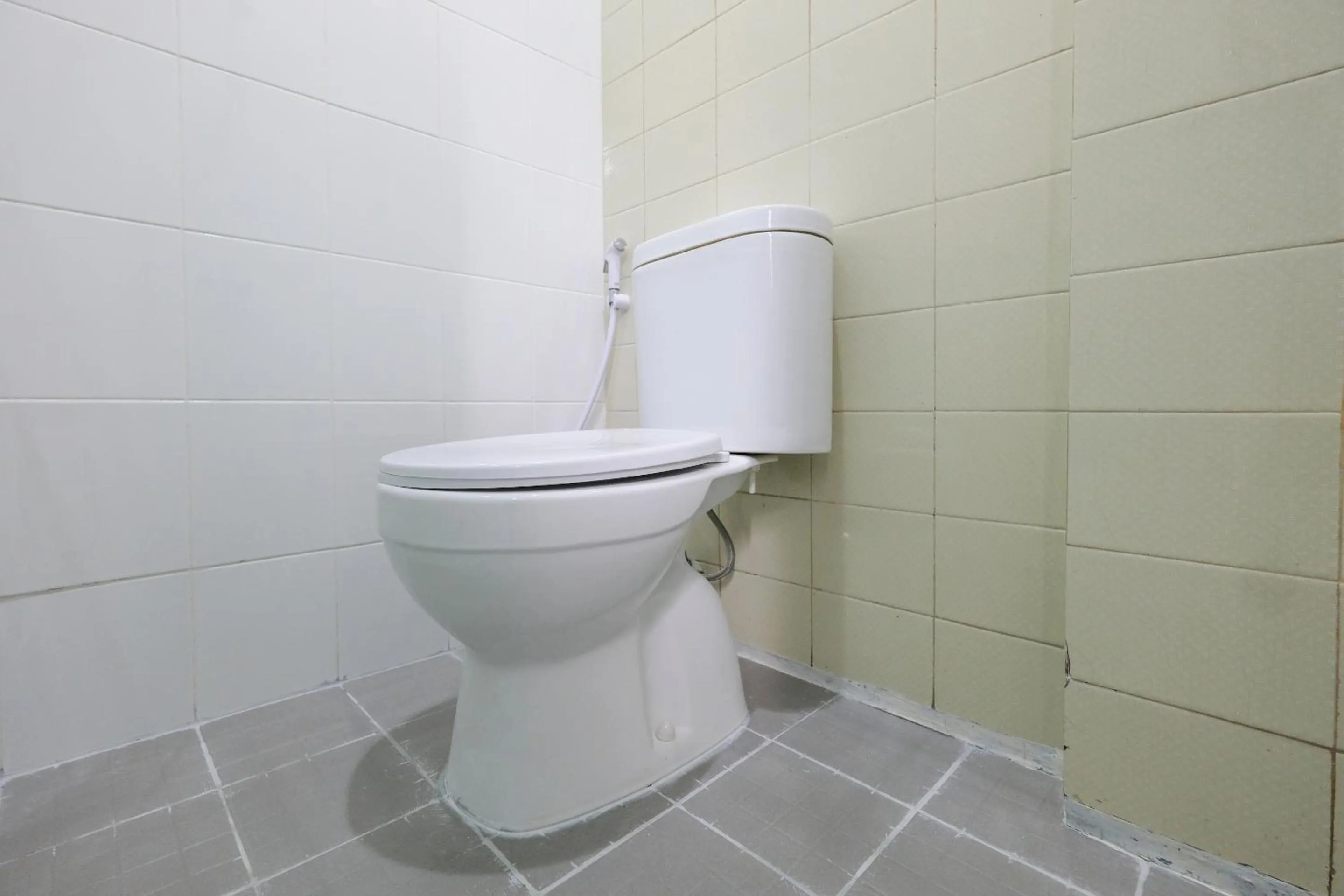 Bathroom in SPOT ON 2281 Omajo