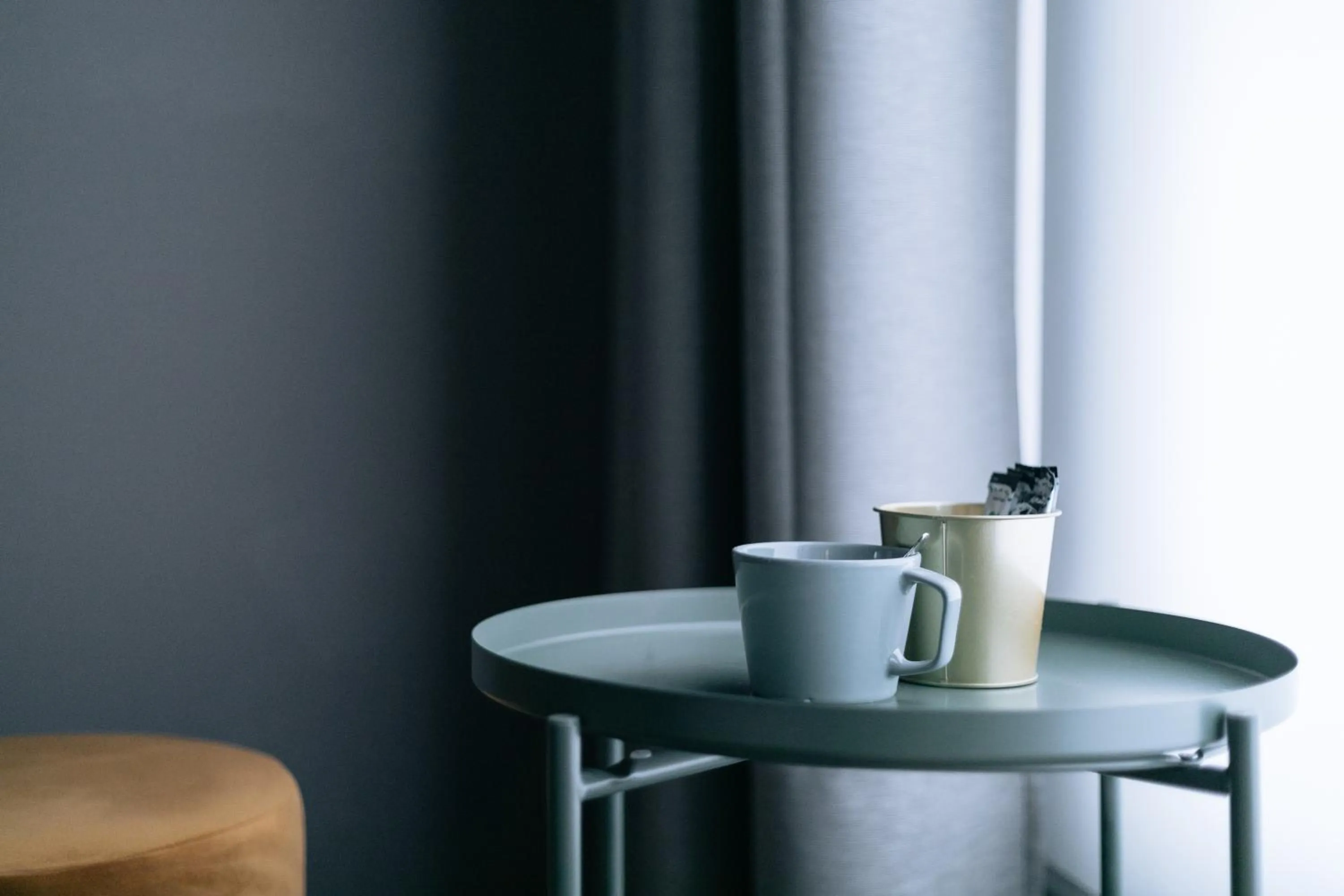 Coffee/tea facilities in The Warwick By Nestor