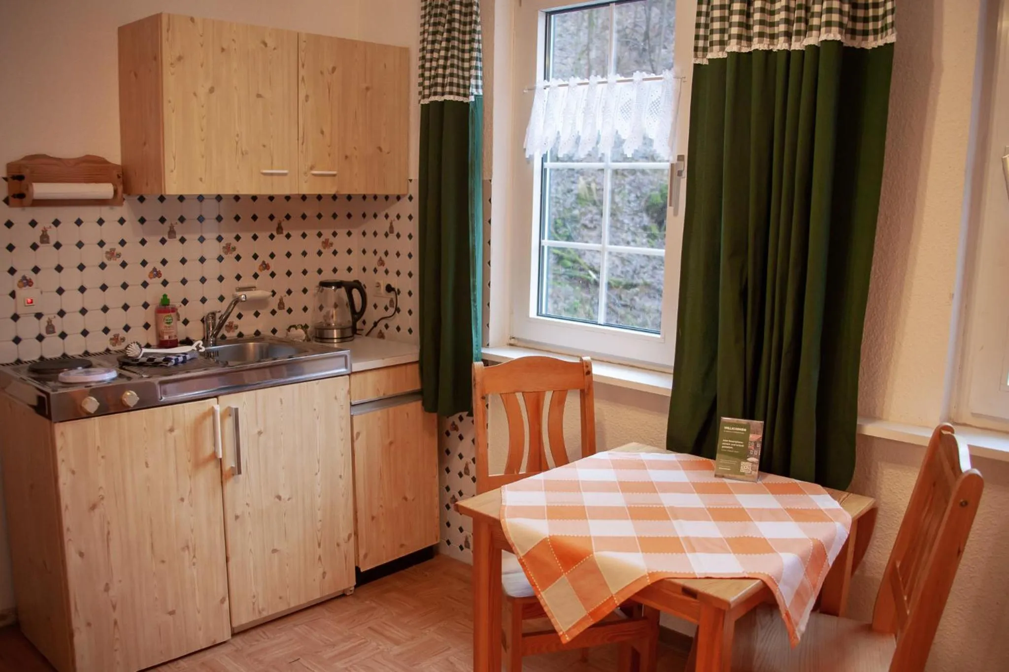 Kitchen or kitchenette in Waldhaus Wolfsbachmühle