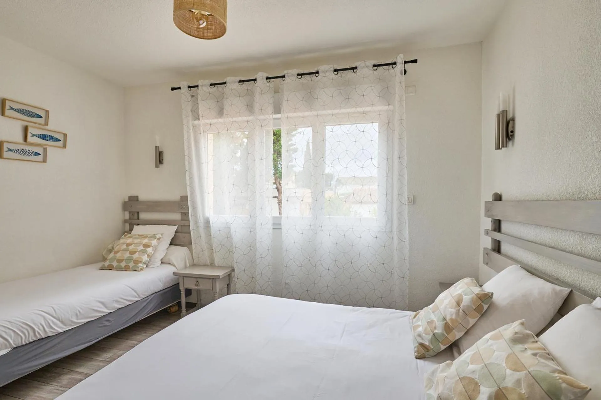 Bedroom, Bed in Hôtel Les Mimosas