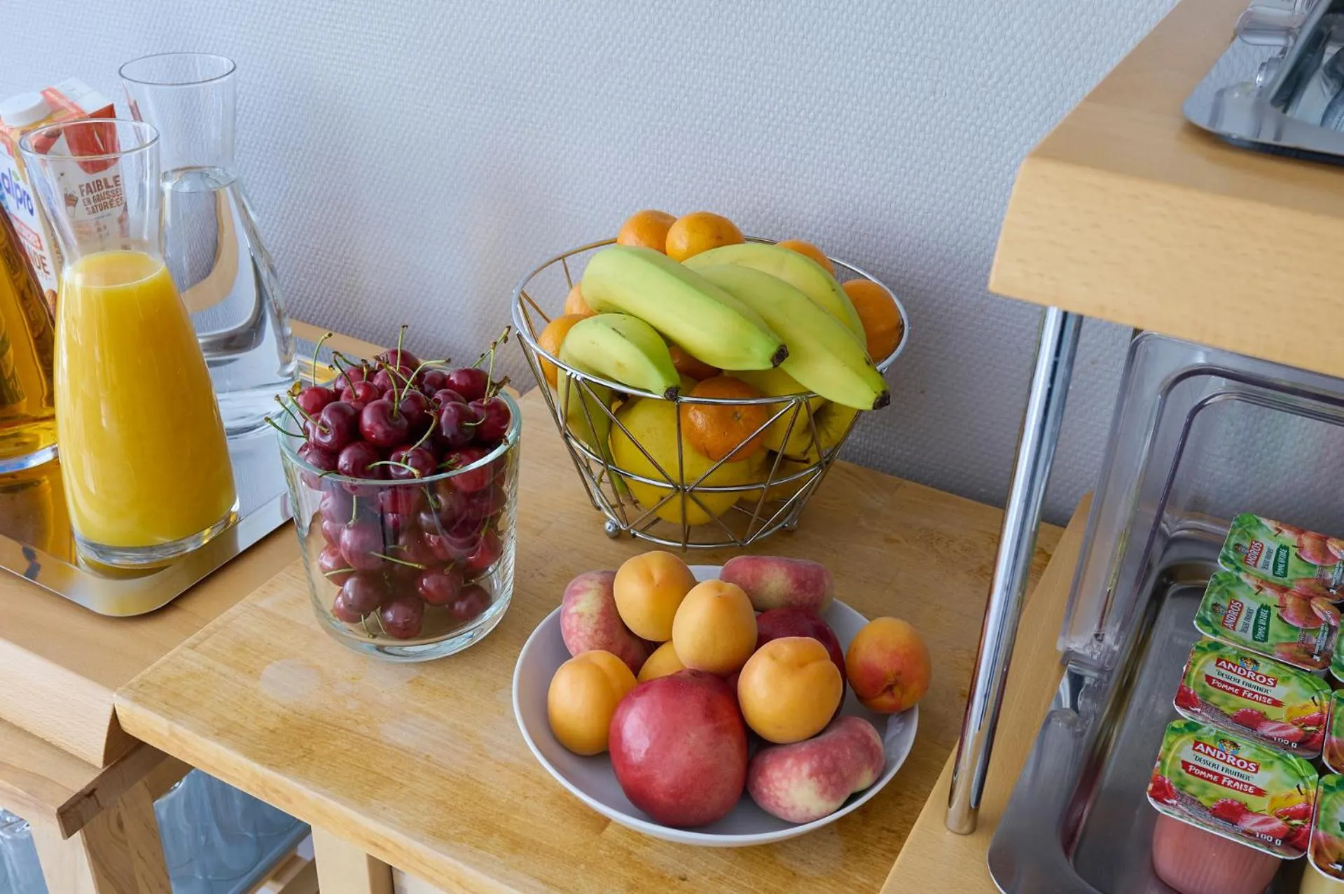 Buffet breakfast in Hôtel Les Mimosas