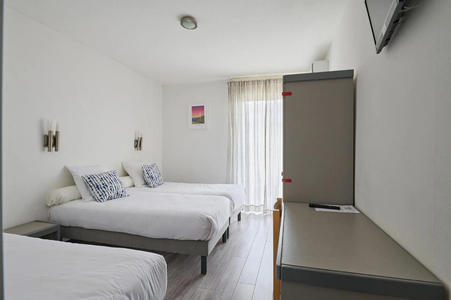 Bedroom, Bed in Hôtel Les Mimosas