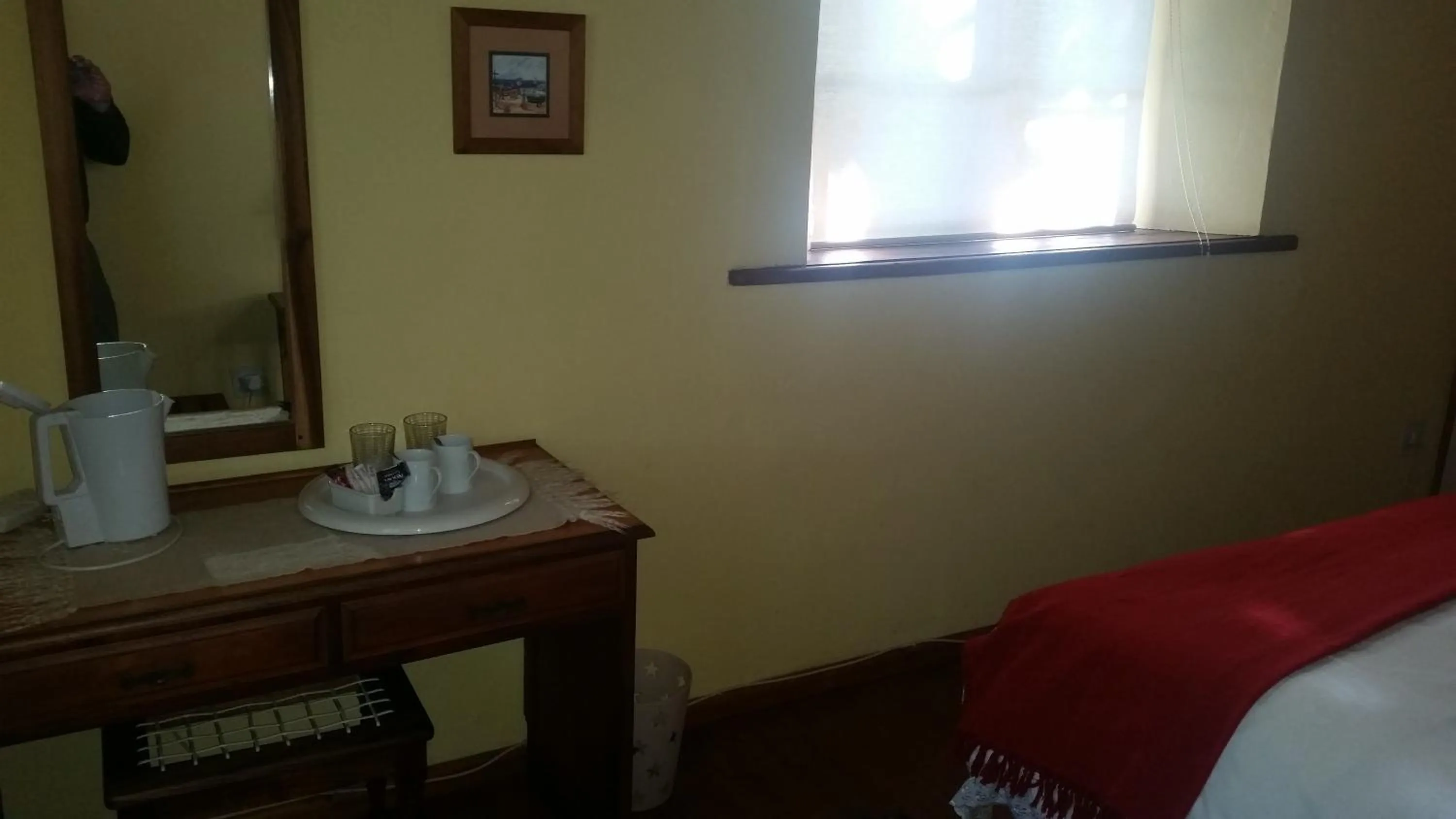 Bedroom, Bed in Over The Mountain Guest Farm