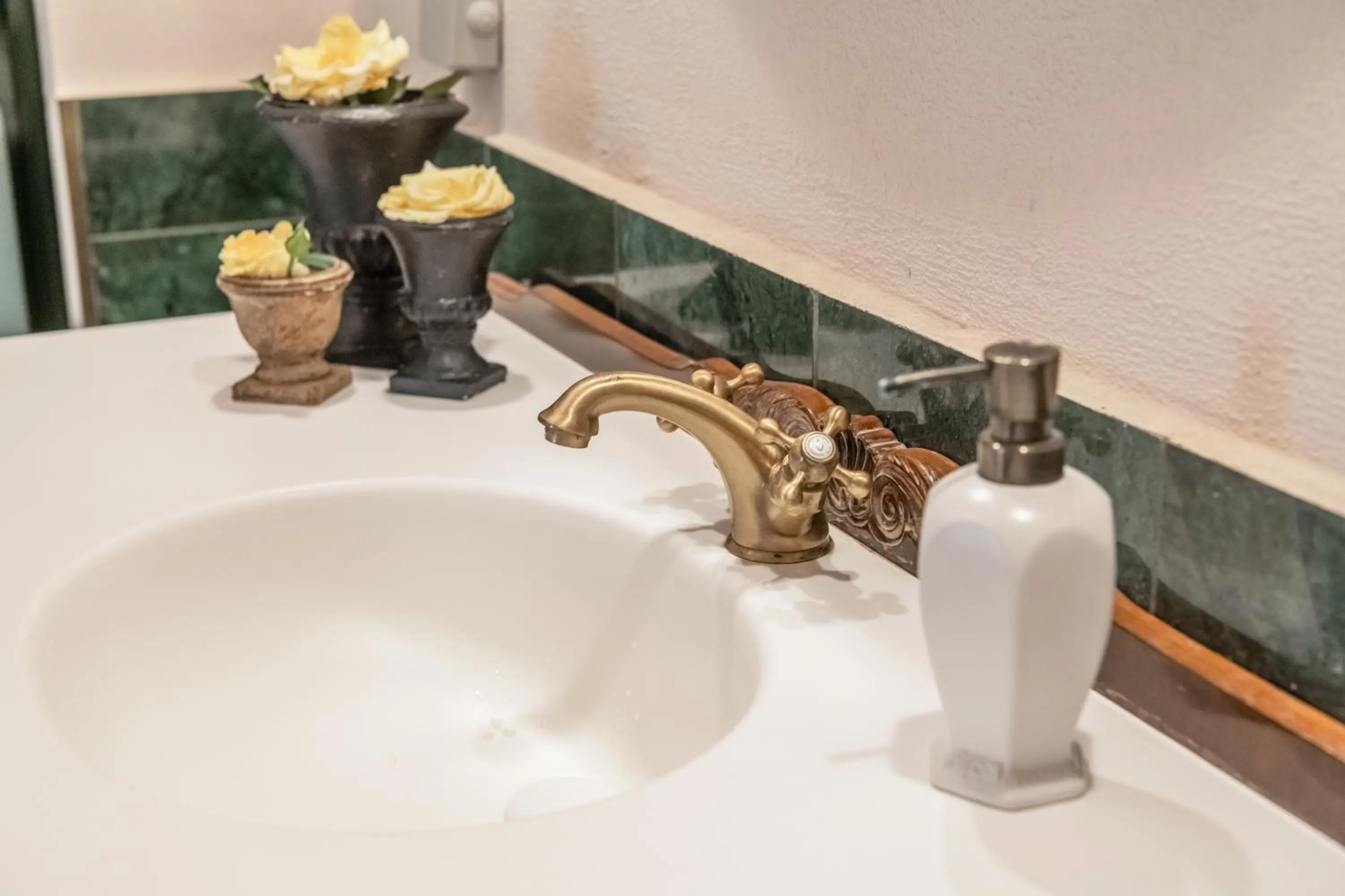 Shower in Casa Nova - Luxury Suites & Boutique Apart-Hotel