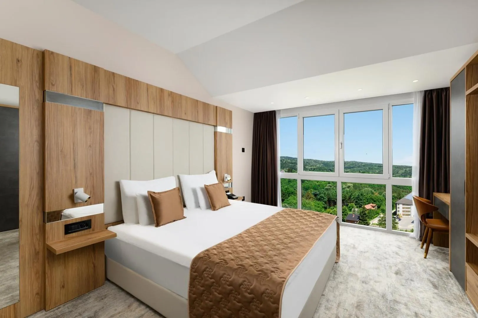 Bed in Movenpick Resort and Spa Fruske Terme