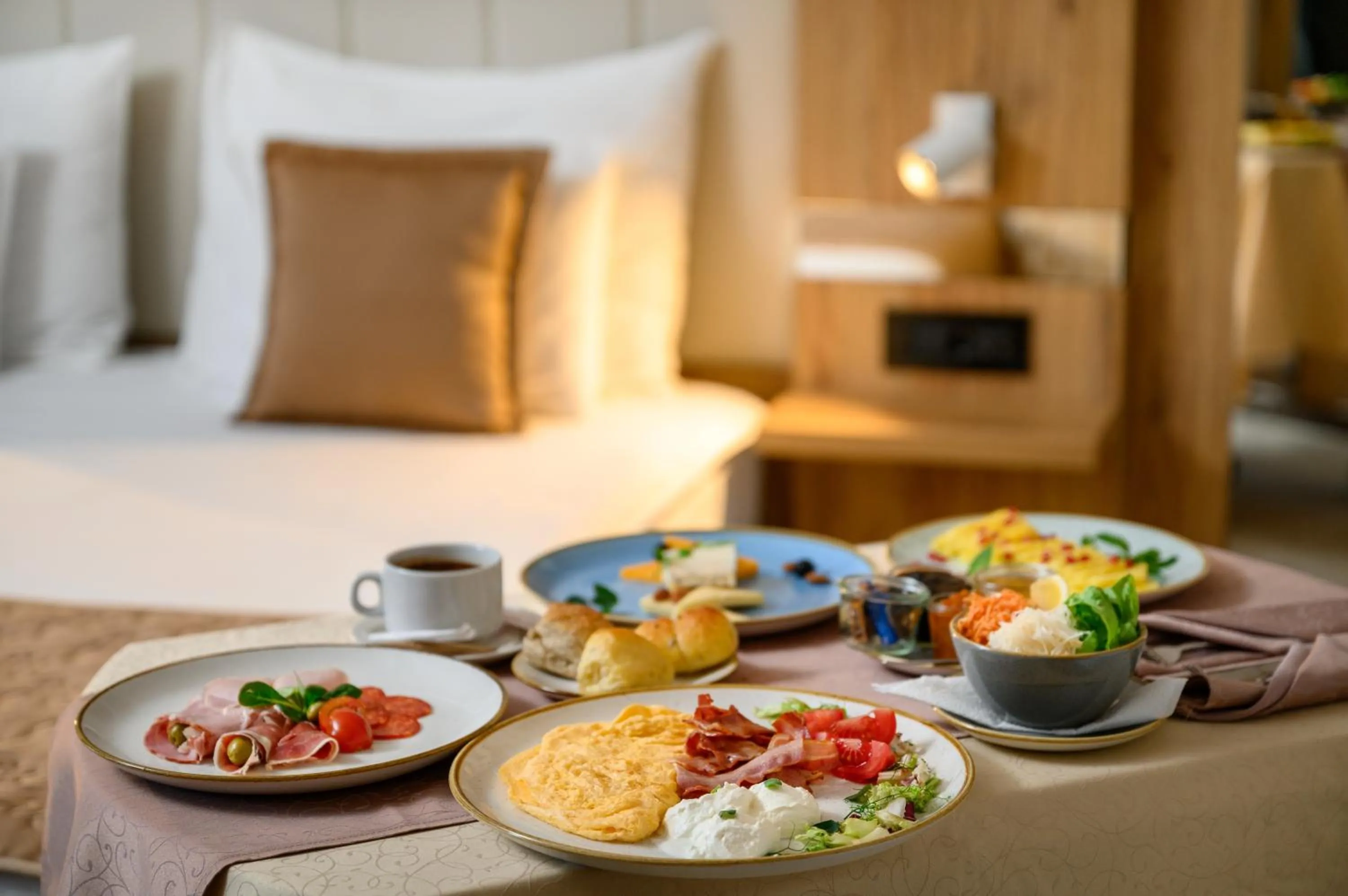 Breakfast, Bed in Movenpick Resort and Spa Fruske Terme