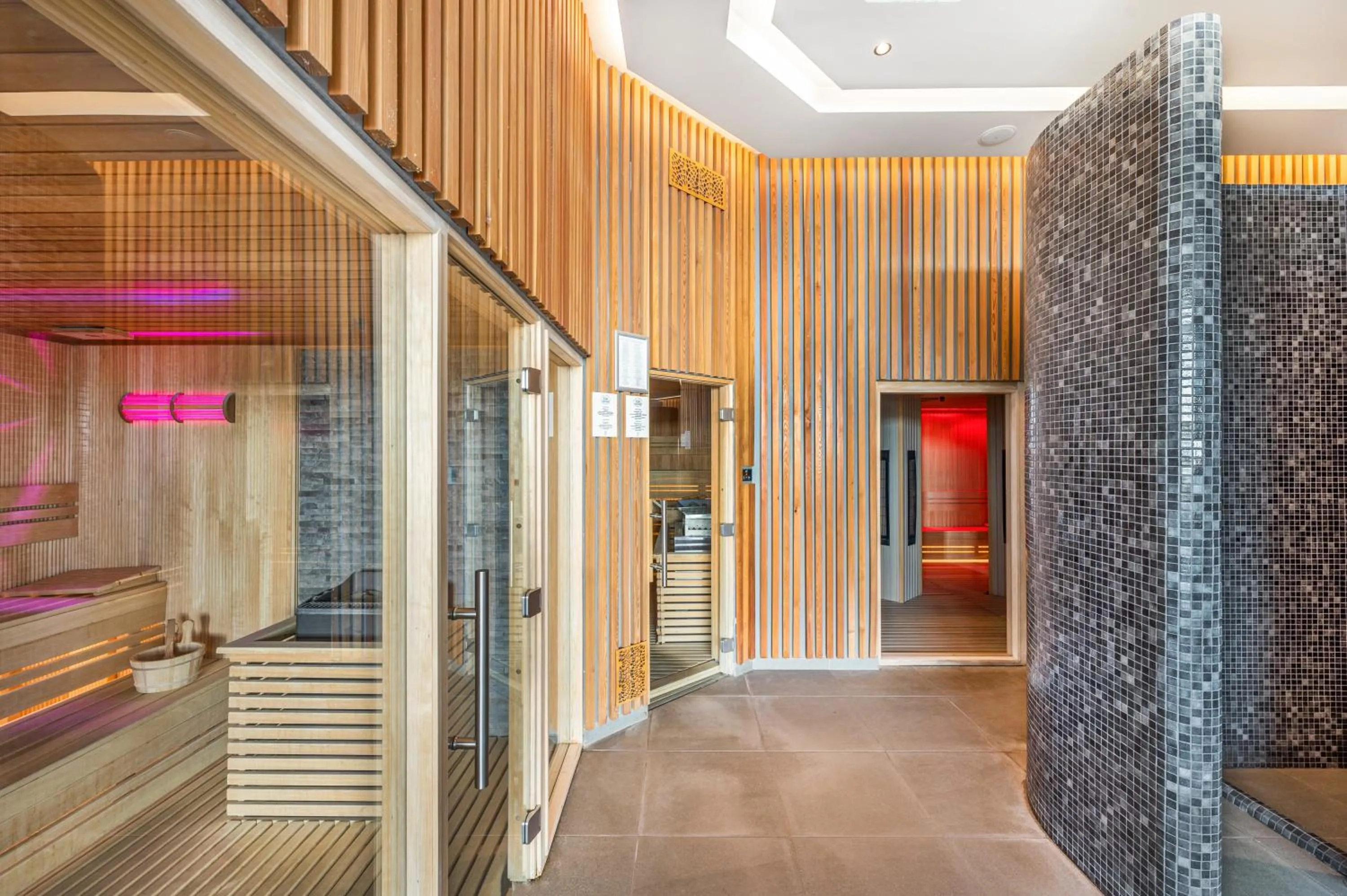 Spa and wellness centre/facilities in Movenpick Resort and Spa Fruske Terme