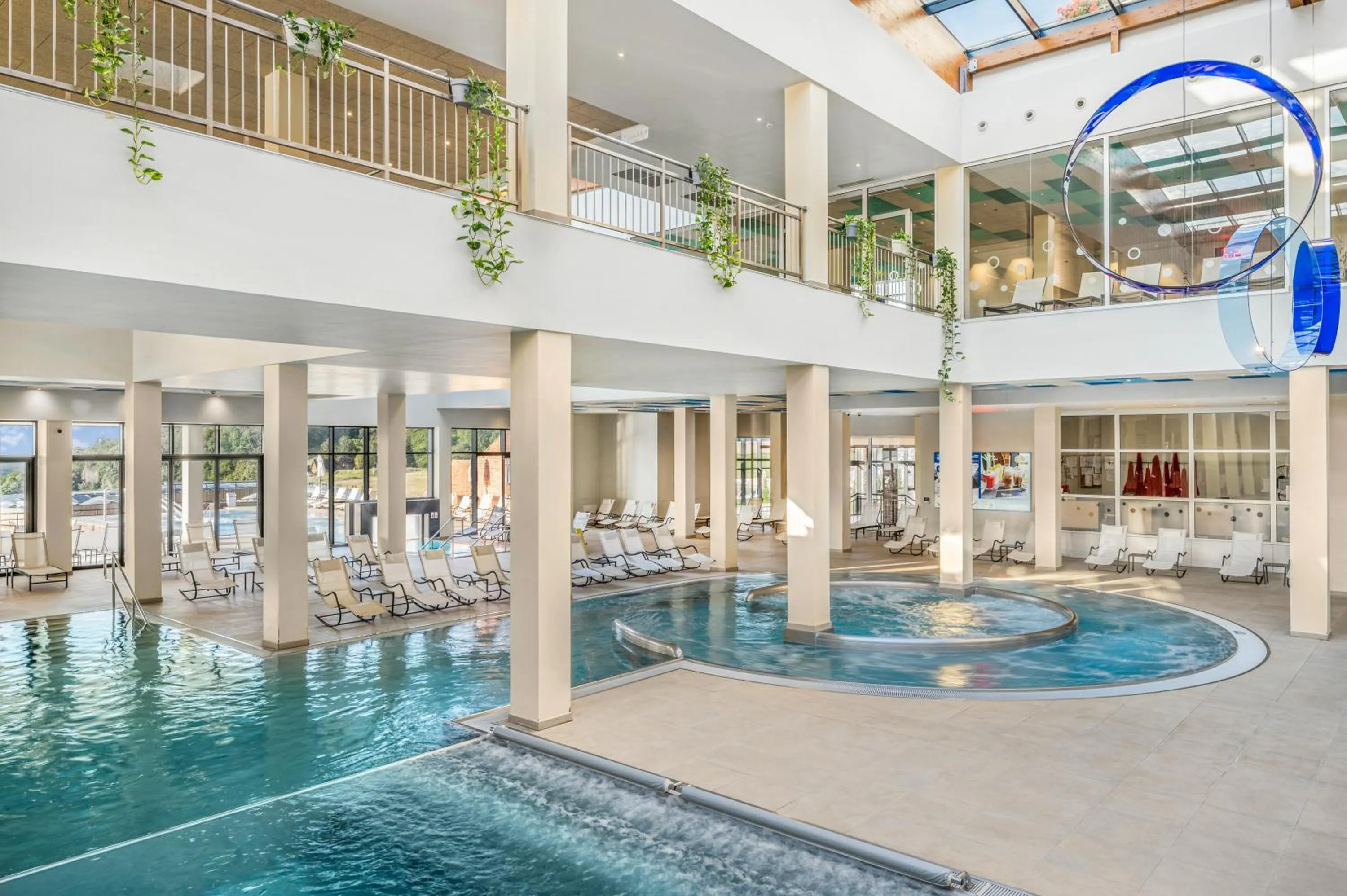 Swimming pool in Movenpick Resort and Spa Fruske Terme